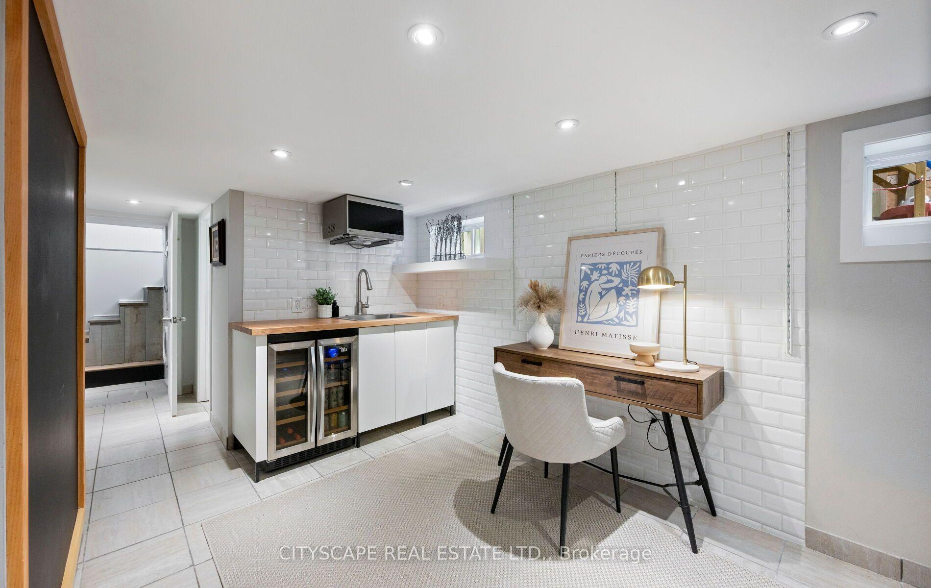 Photo 26 of 48 Golfview Avenue, Toronto, East End-Danforth — HOMEH