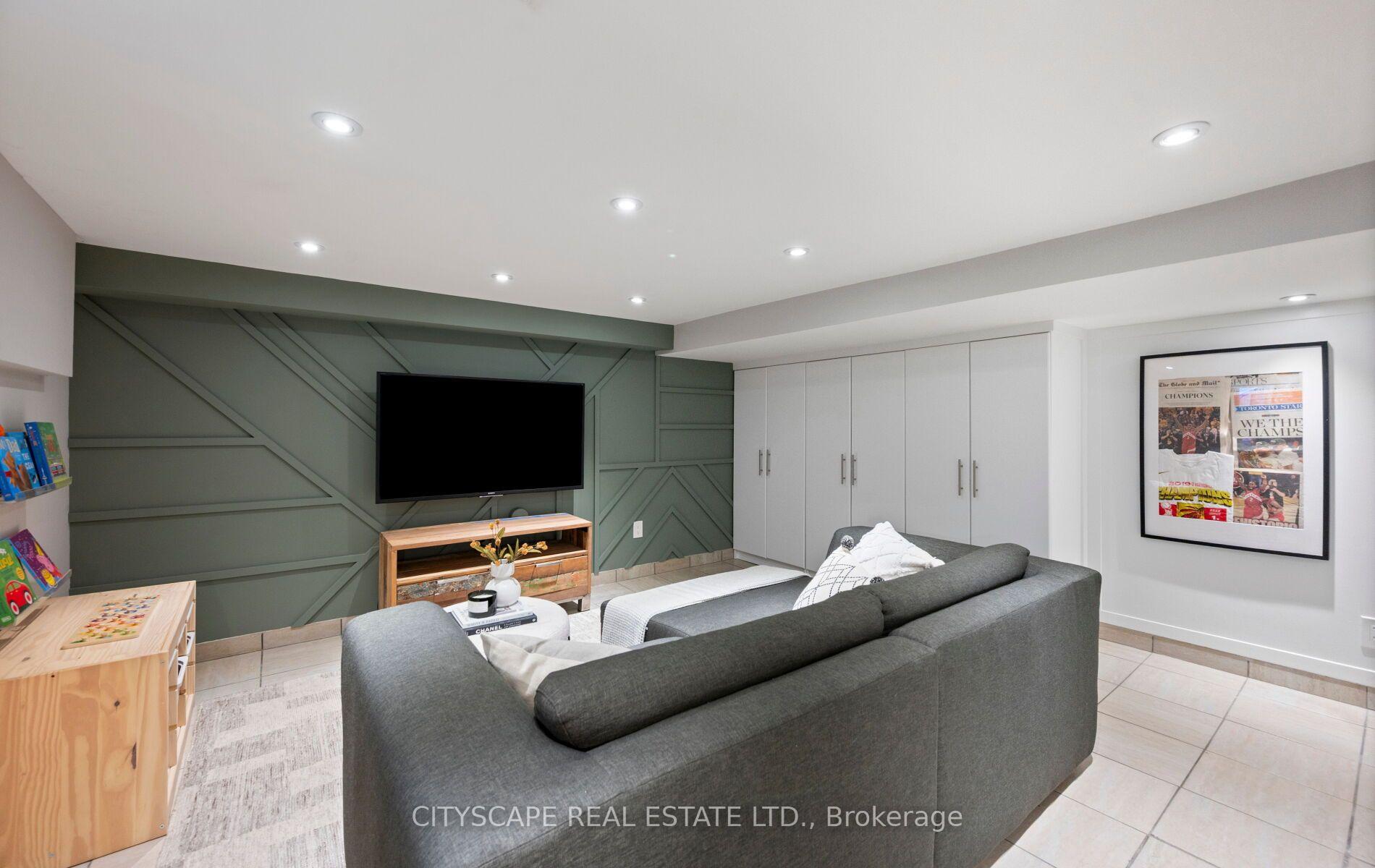 Photo 32 of 48 Golfview Avenue, Toronto, East End-Danforth — HOMEH
