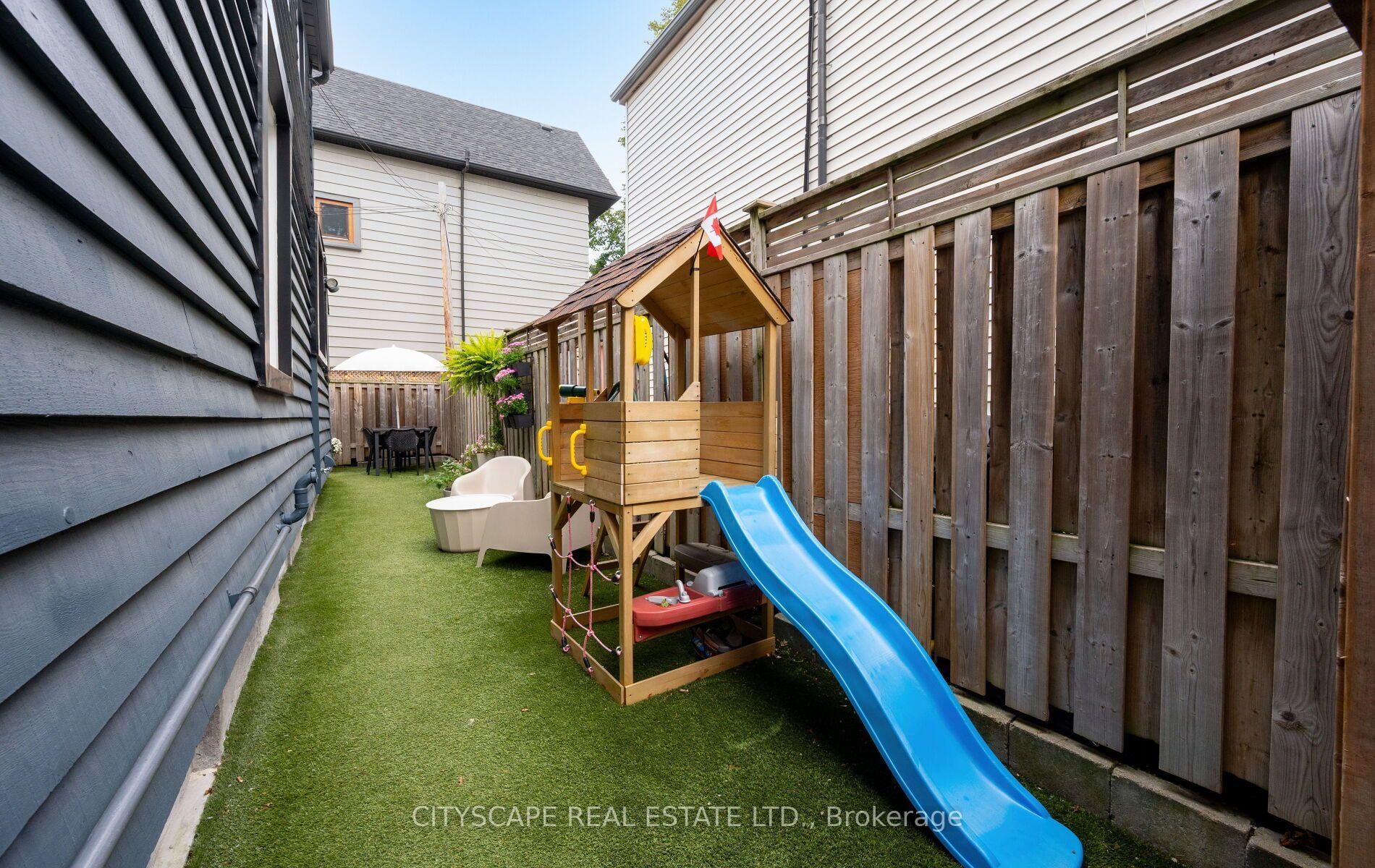 Photo 38 of 48 Golfview Avenue, Toronto, East End-Danforth — HOMEH