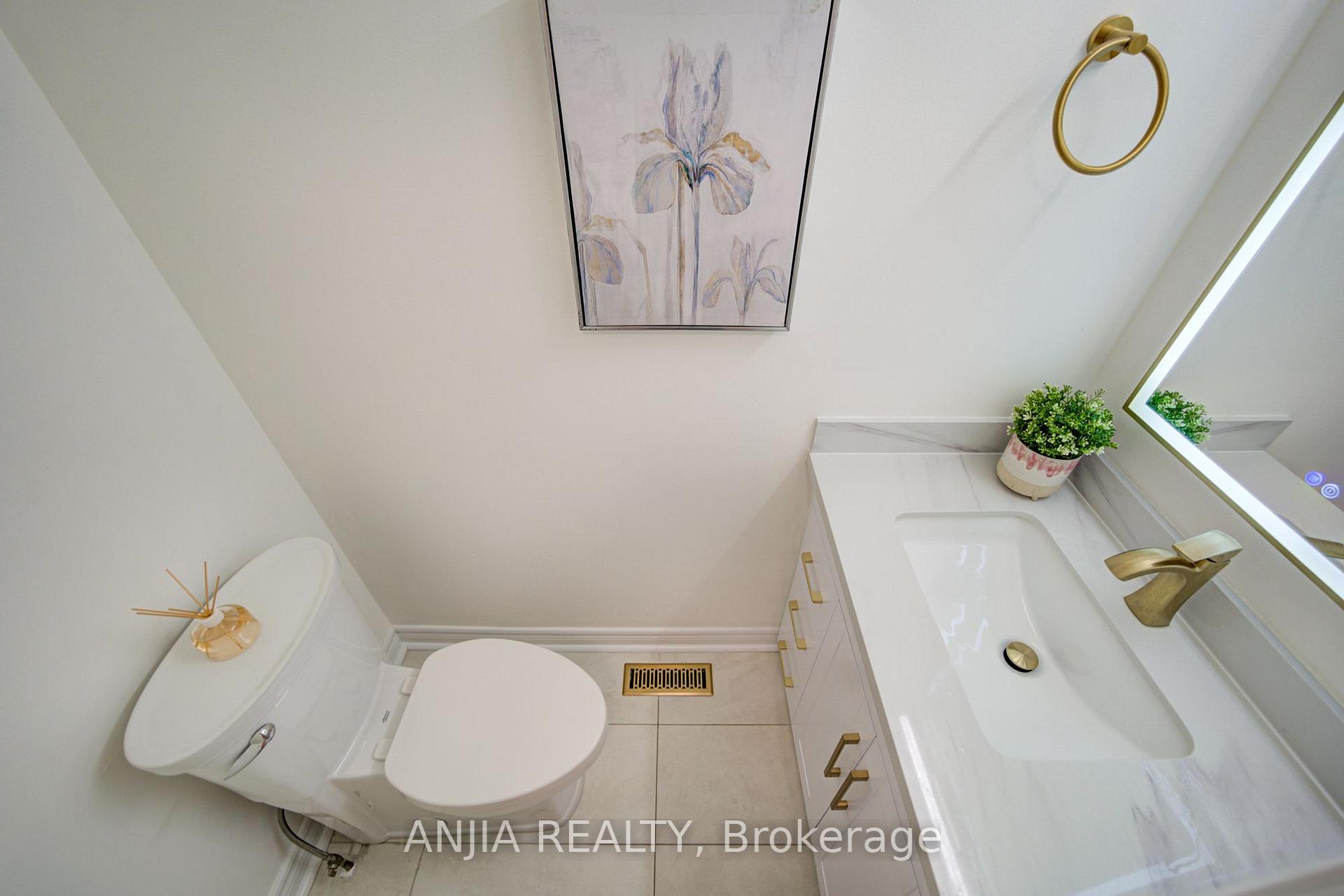 Photo 13 of 161 Tamarack Drive, Markham, Aileen-Willowbrook — HOMEH