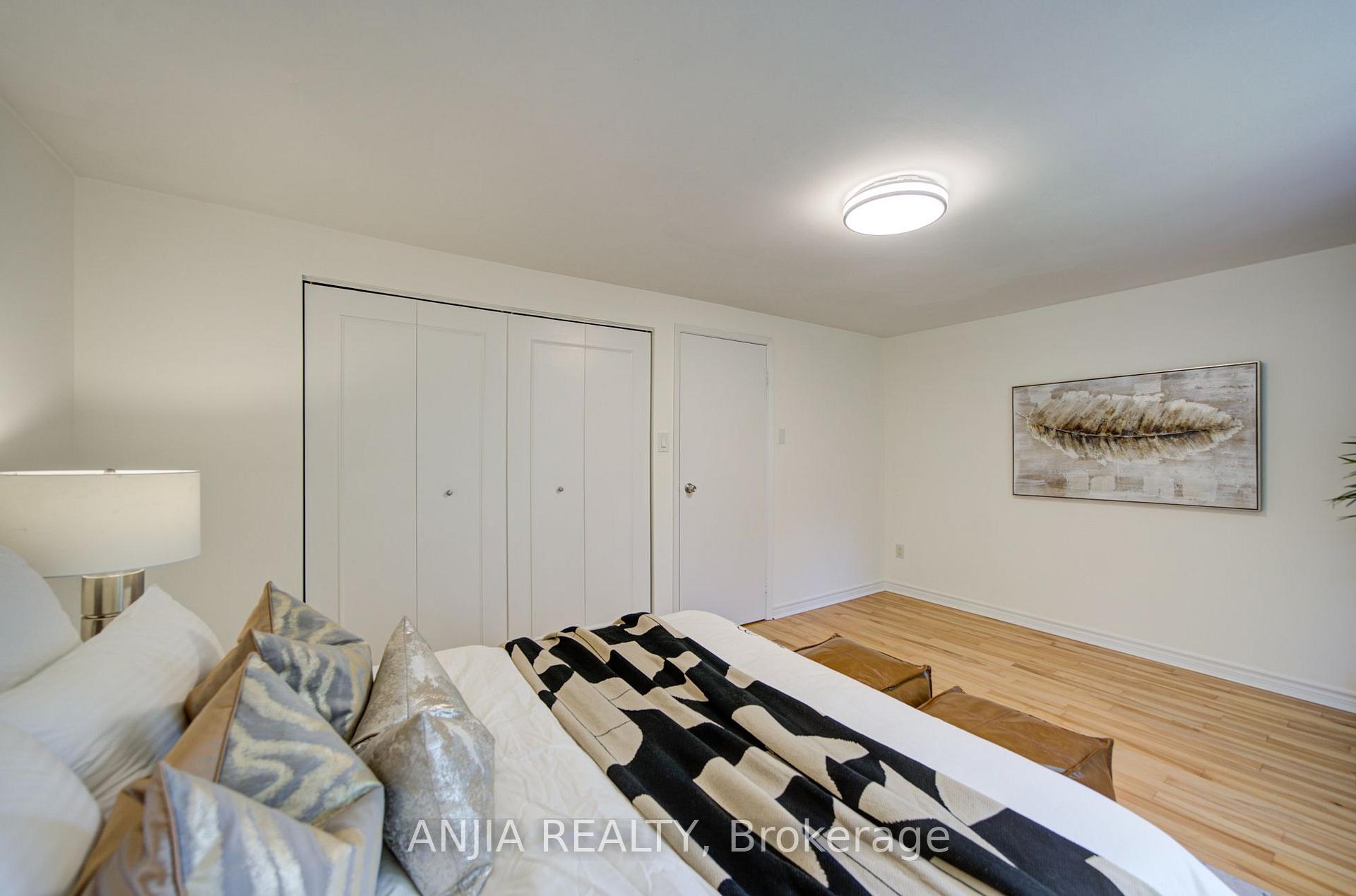 Photo 21 of 161 Tamarack Drive, Markham, Aileen-Willowbrook — HOMEH