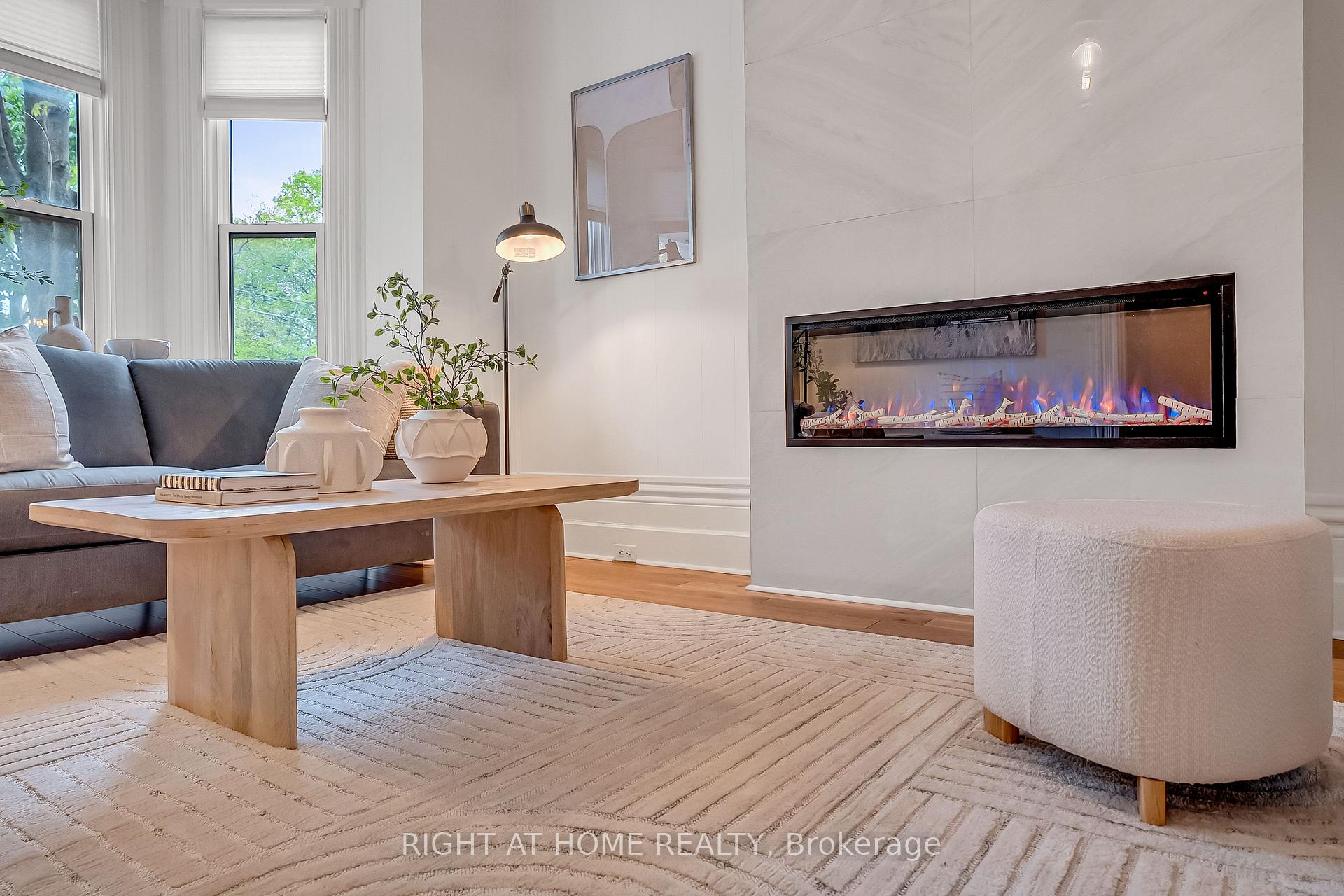 Photo 13 of 118 Lansdowne Avenue, Toronto, Roncesvalles — HOMEH