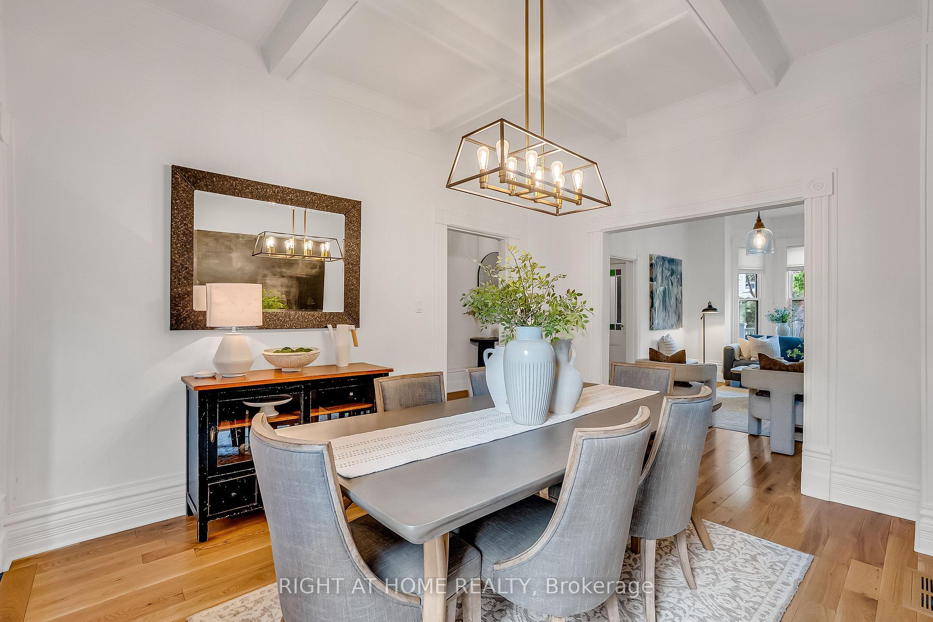 Photo 16 of 118 Lansdowne Avenue, Toronto, Roncesvalles — HOMEH
