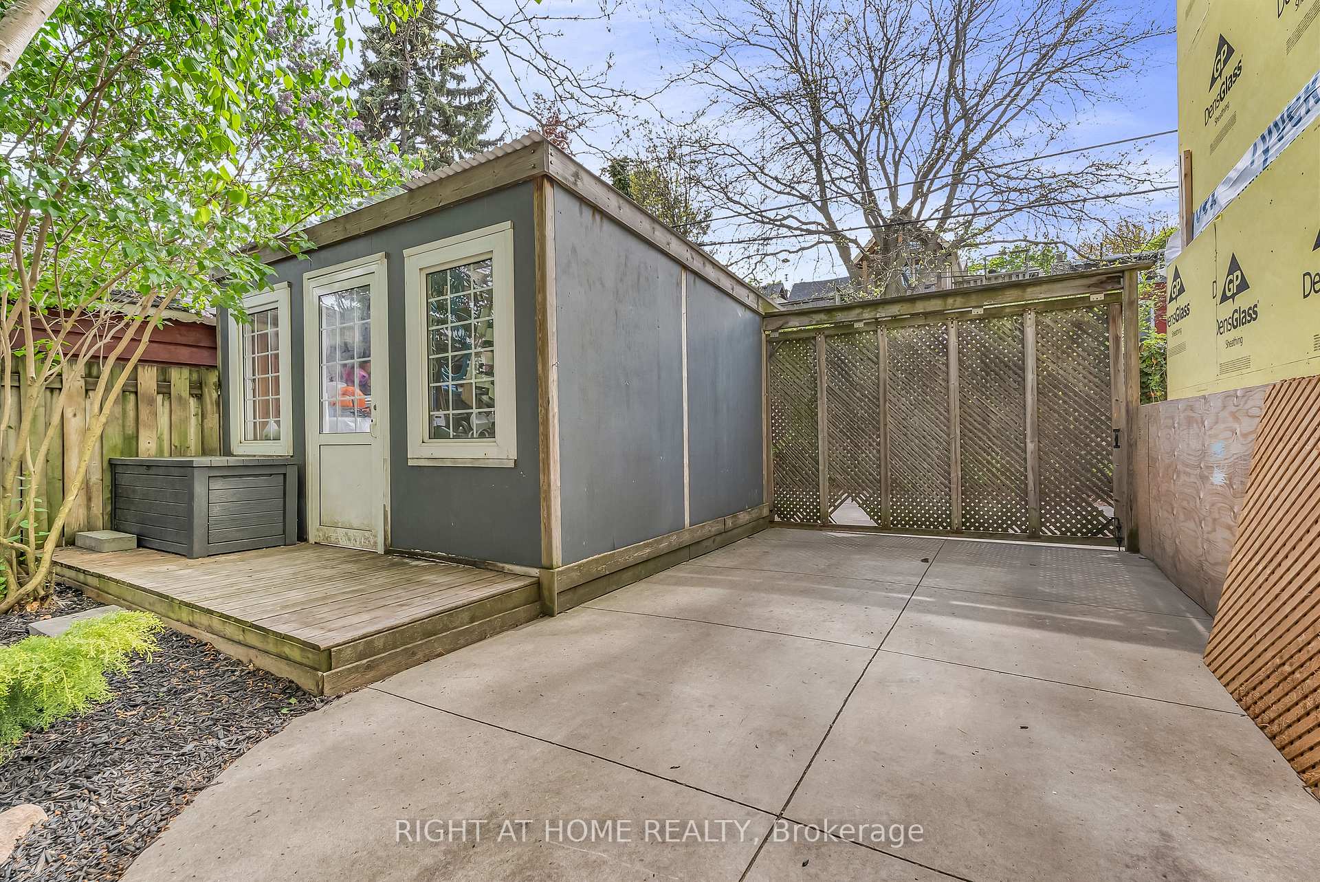 Photo 28 of 118 Lansdowne Avenue, Toronto, Roncesvalles — HOMEH