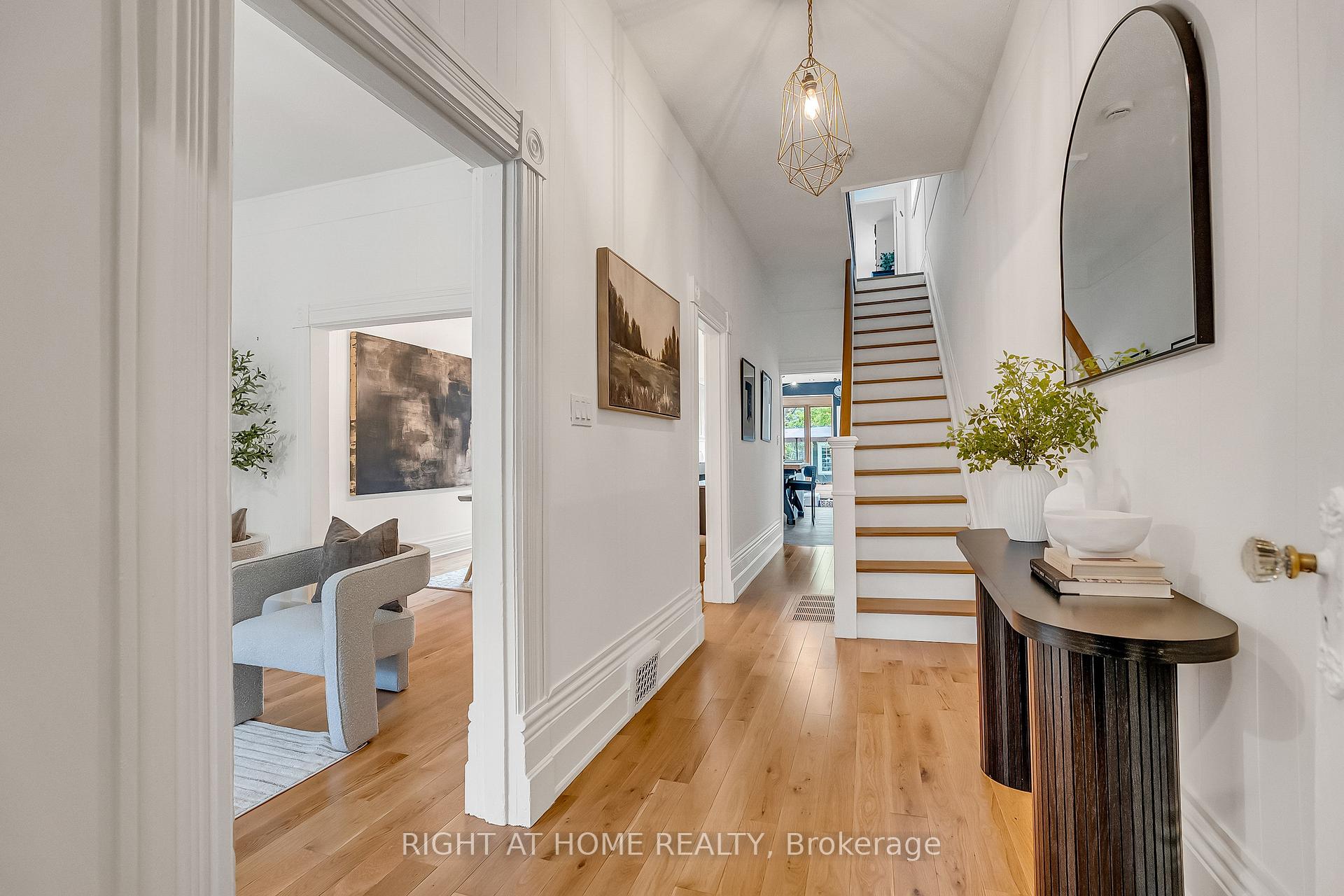 Photo 29 of 118 Lansdowne Avenue, Toronto, Roncesvalles — HOMEH