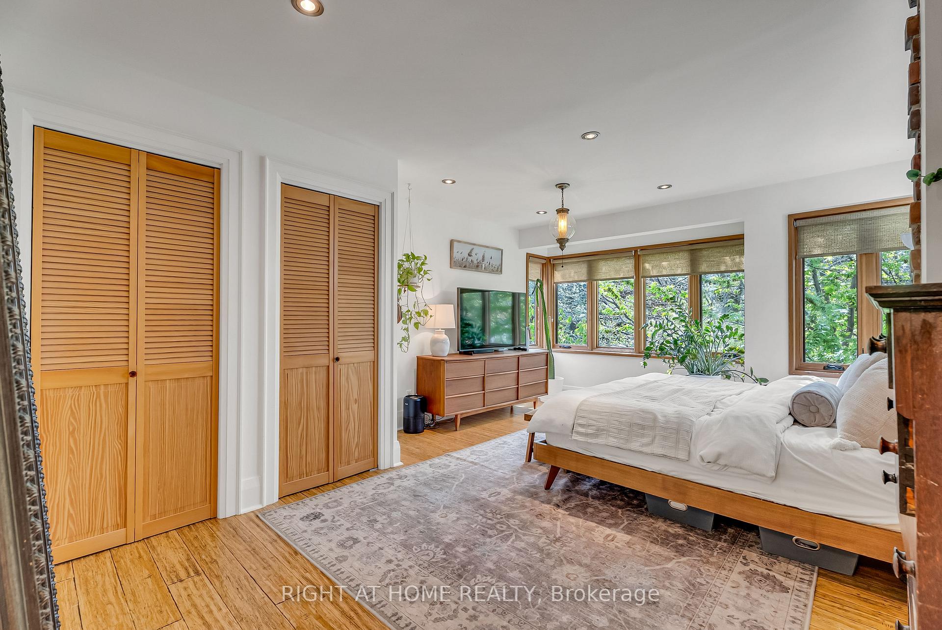 Photo 30 of 118 Lansdowne Avenue, Toronto, Roncesvalles — HOMEH