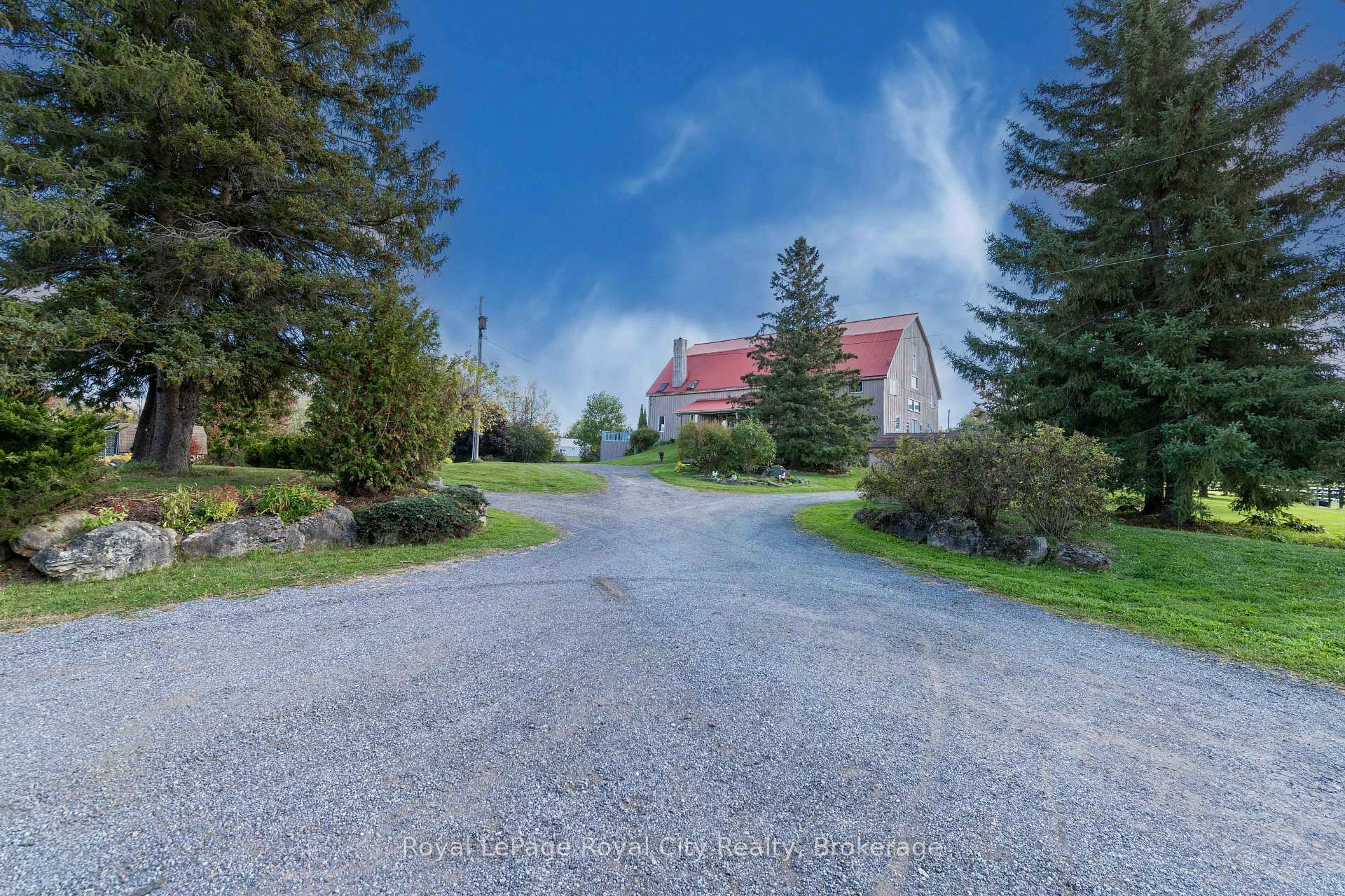Photo 4 of 11233 2nd Line, Milton, Campbellville — HOMEH