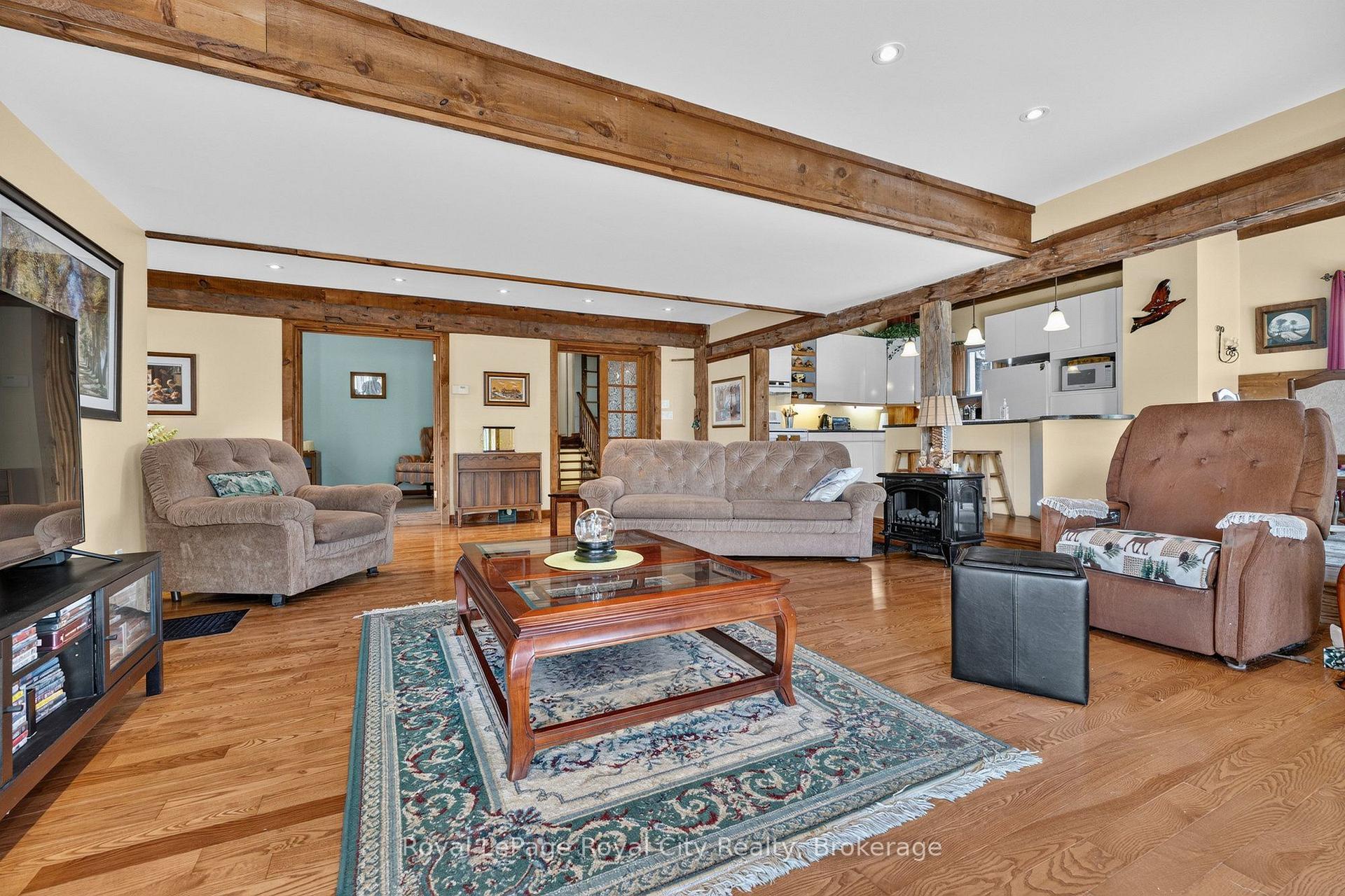 Photo 15 of 11233 2nd Line, Milton, Campbellville — HOMEH