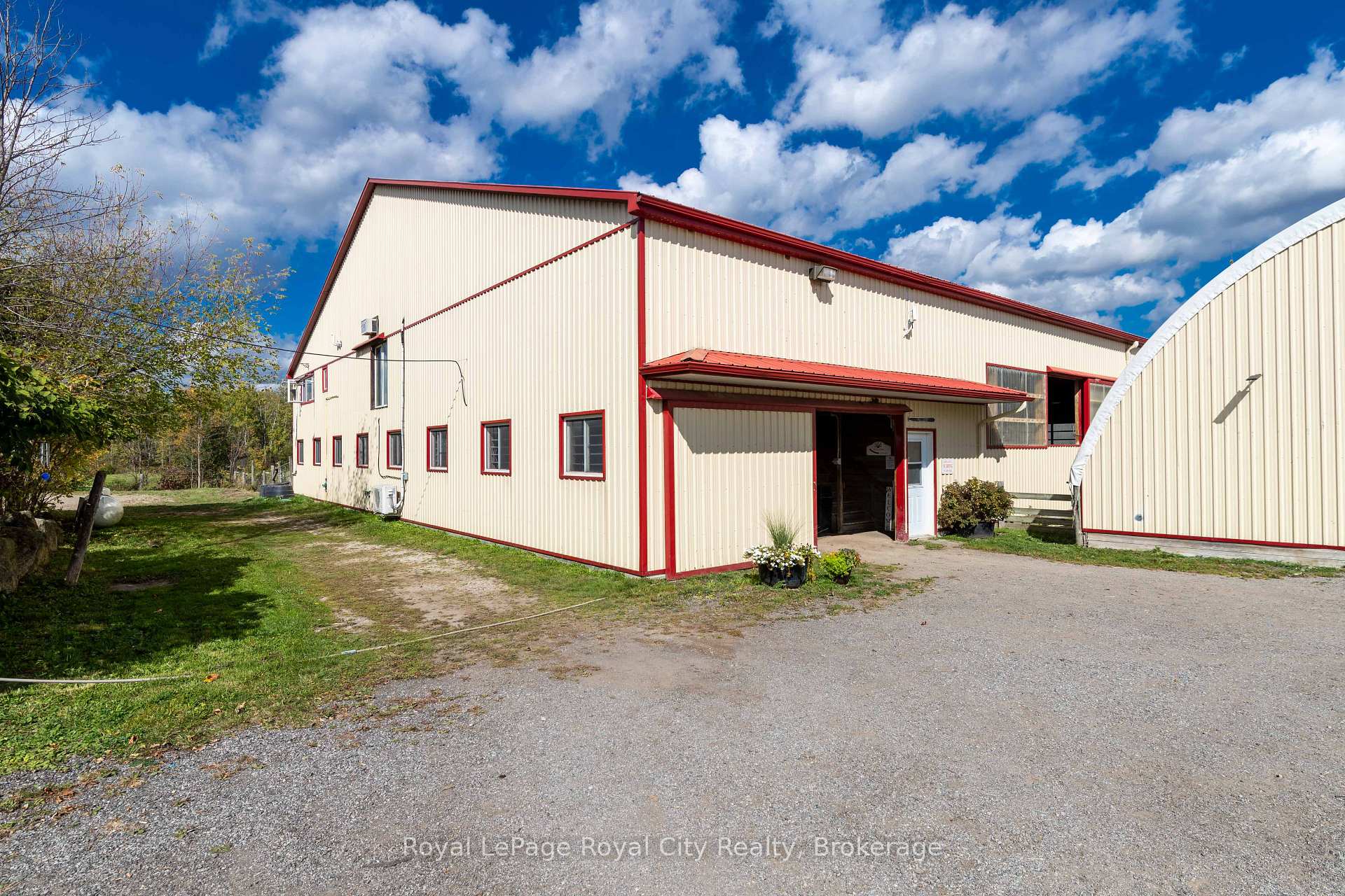 Photo 35 of 11233 2nd Line, Milton, Campbellville — HOMEH