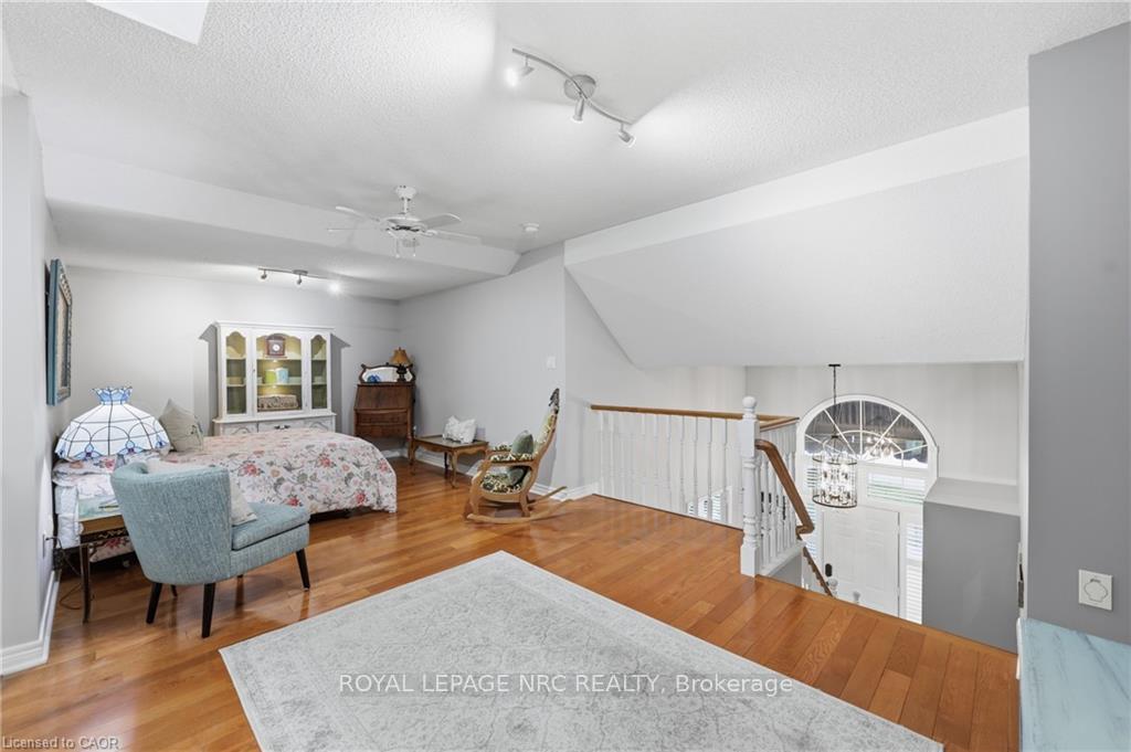 Photo 22 of 16 Red Haven Drive, Grimsby, Grimsby Beach — HOMEH