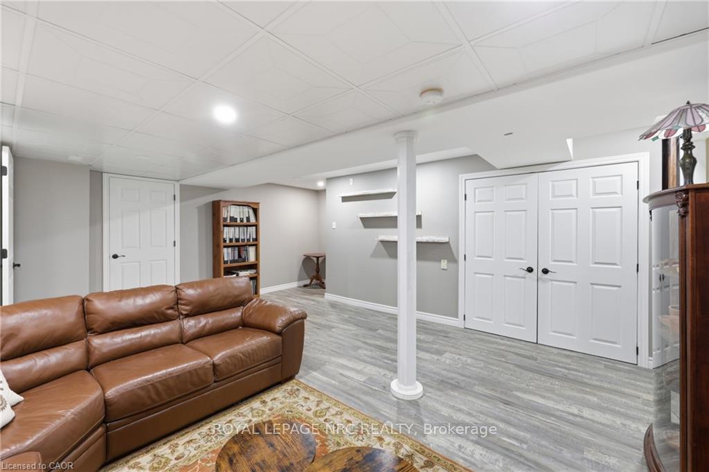 Photo 32 of 16 Red Haven Drive, Grimsby, Grimsby Beach — HOMEH