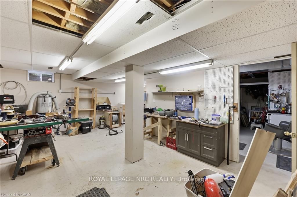 Photo 34 of 16 Red Haven Drive, Grimsby, Grimsby Beach — HOMEH