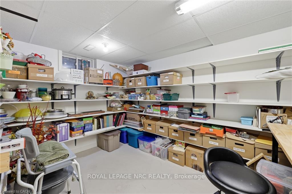 Photo 36 of 16 Red Haven Drive, Grimsby, Grimsby Beach — HOMEH