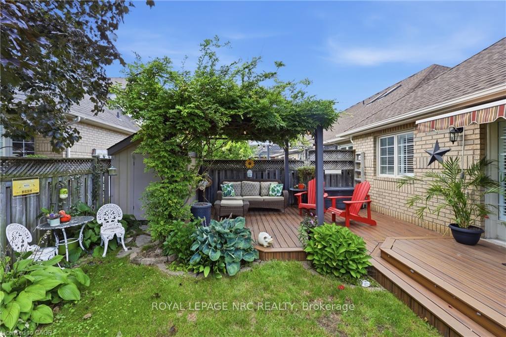 Photo 42 of 16 Red Haven Drive, Grimsby, Grimsby Beach — HOMEH