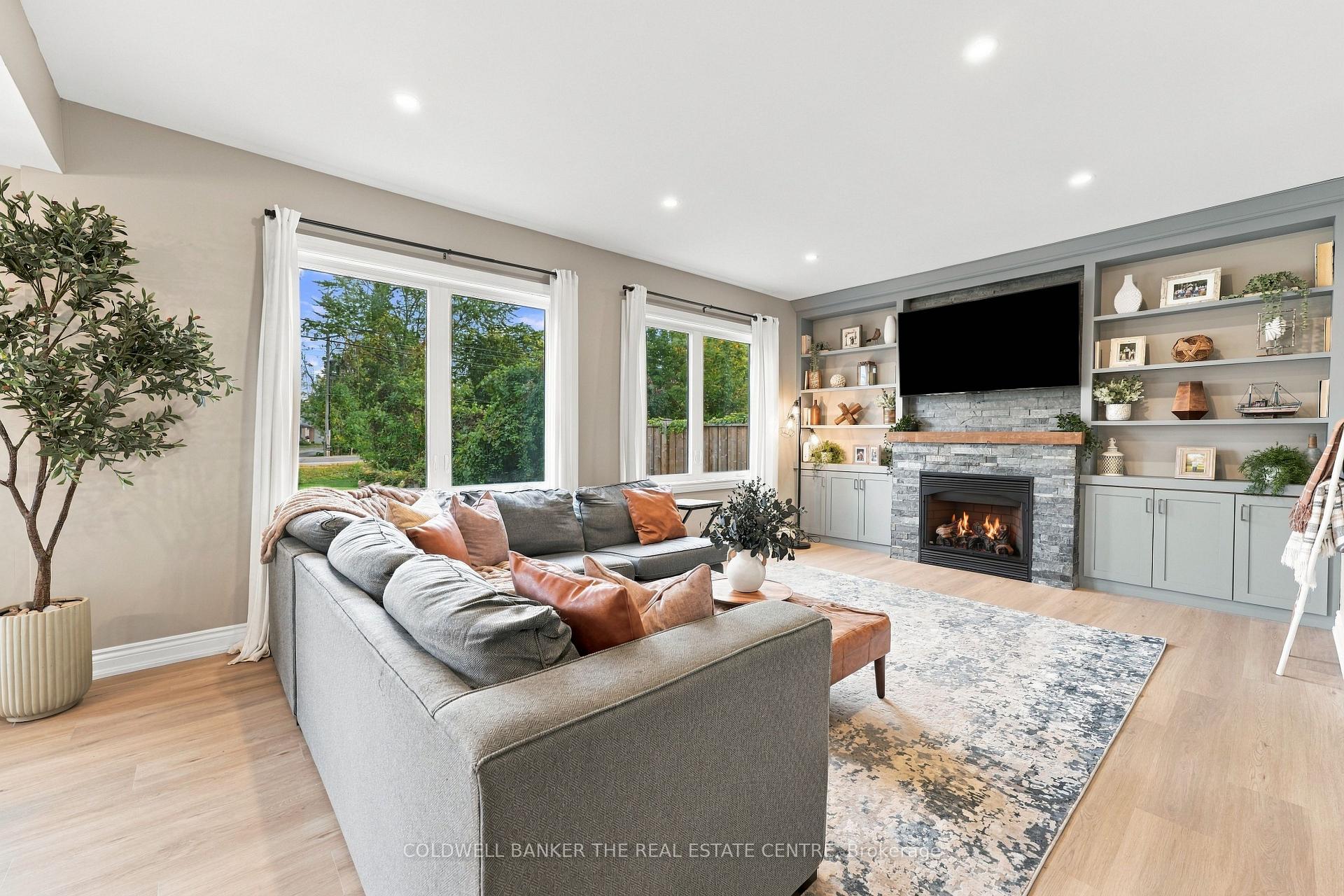 Photo 19 of 968 Metro Road N, Georgina, Historic Lakeshore Communities — HOMEH