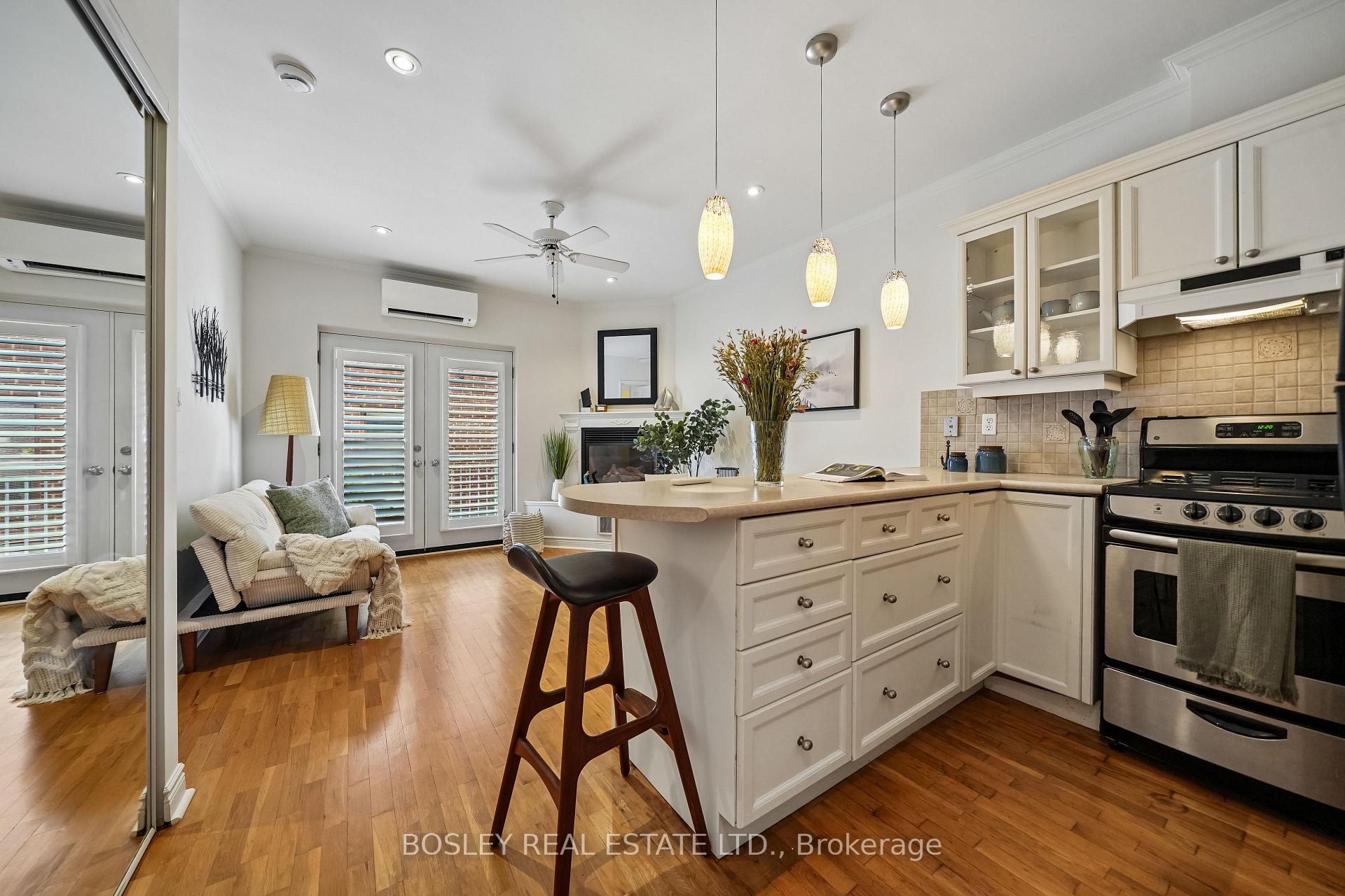 Photo 12 of Unit 204, 15 Glen Manor Drive, Toronto, The Beaches — HOMEH