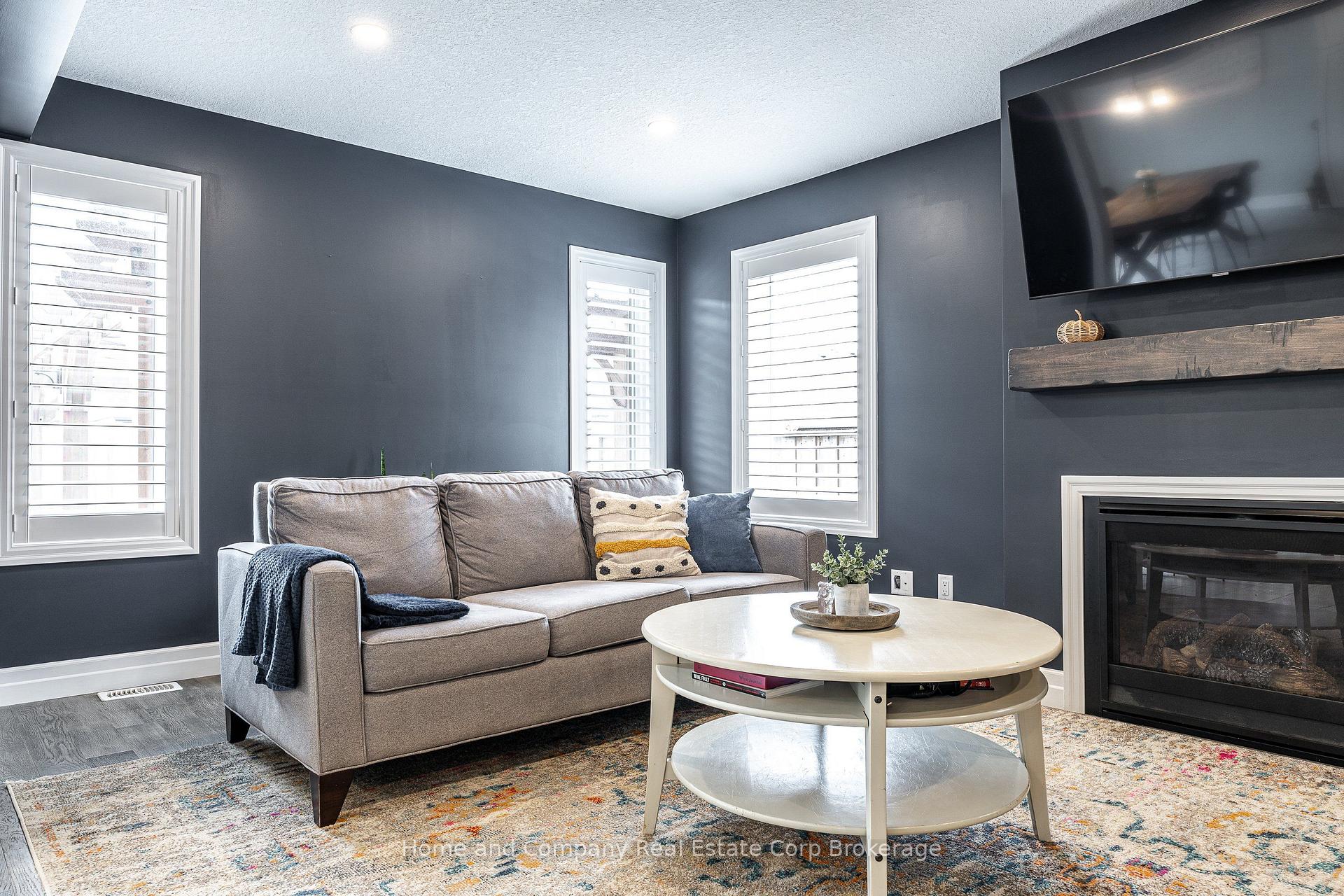 Photo 18 of 40 Robertson Dr, Stratford — HOMEH