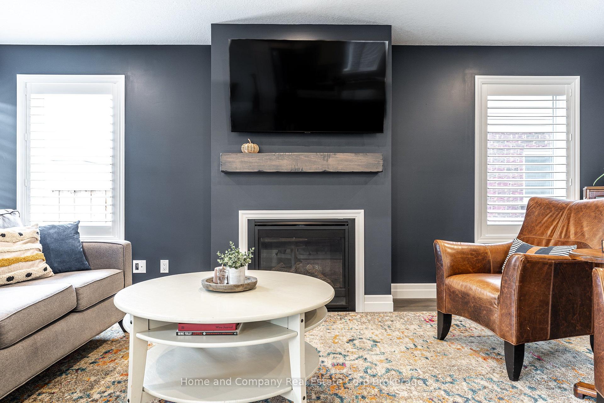 Photo 19 of 40 Robertson Dr, Stratford — HOMEH