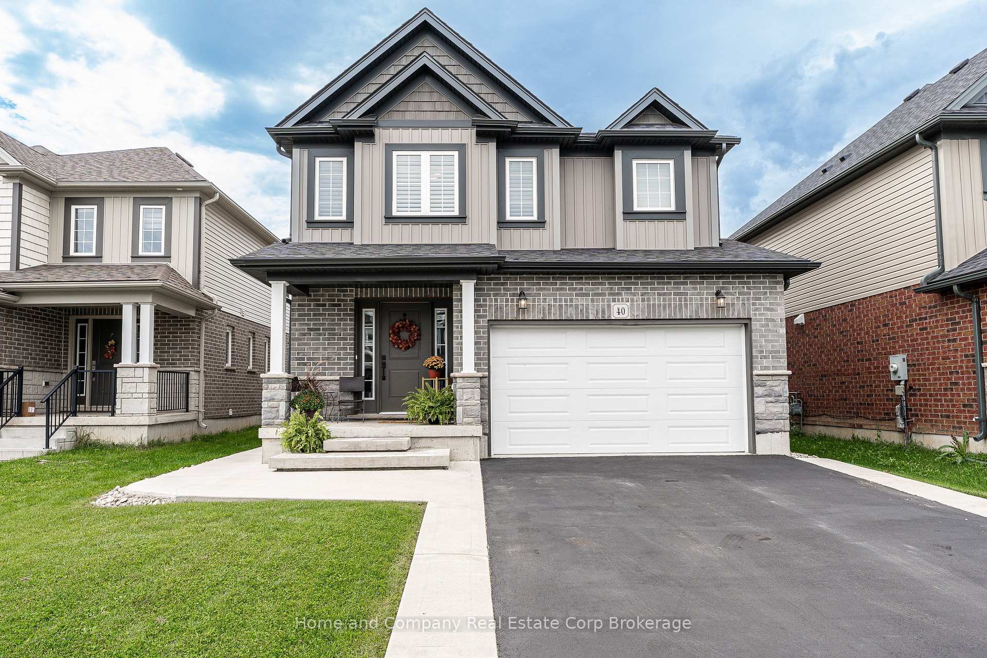 Photo 45 of 40 Robertson Dr, Stratford — HOMEH
