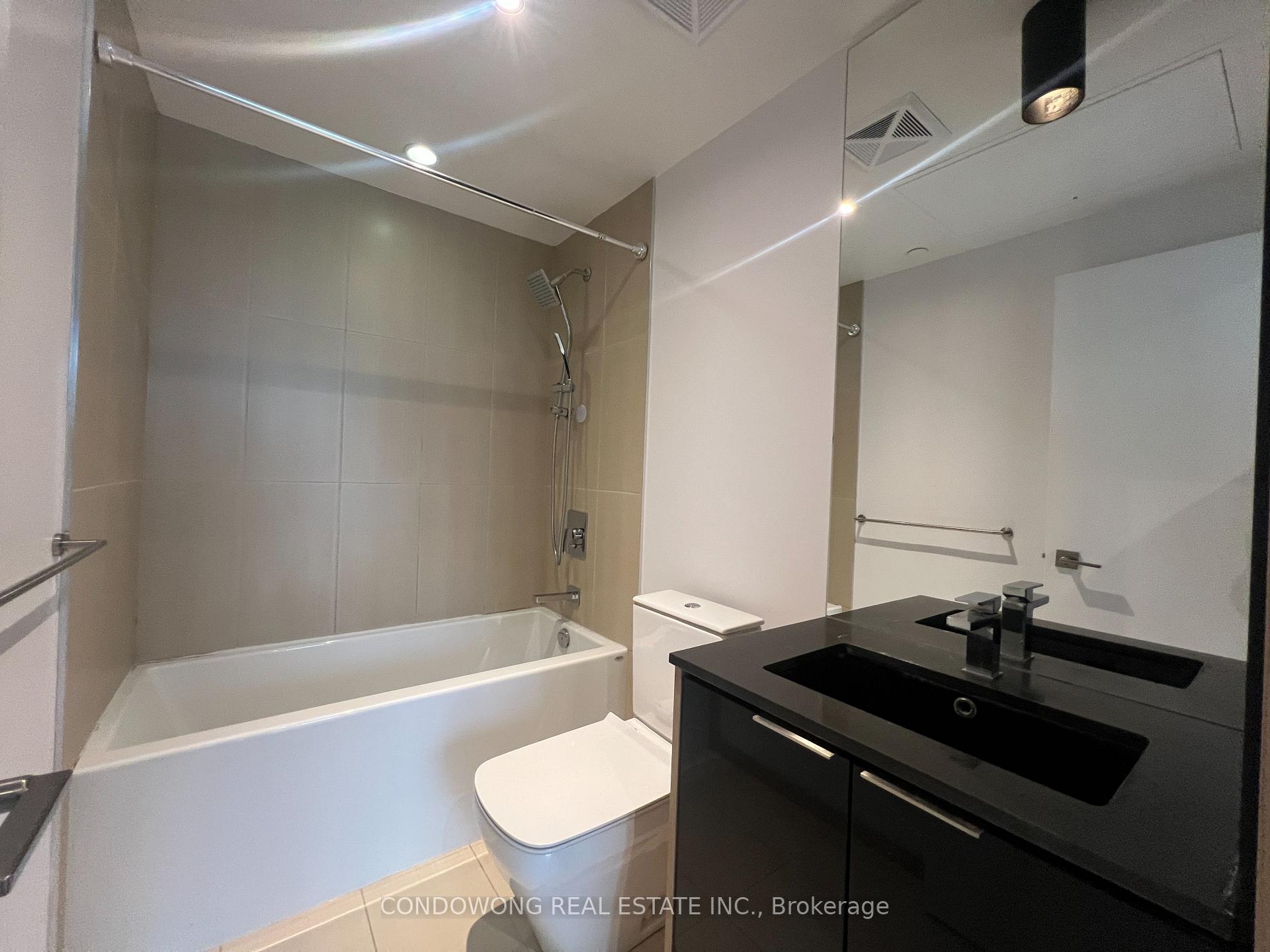 Photo 7 of Unit 2901, 70 Temperance Street, Toronto, Bay Street Corridor — HOMEH