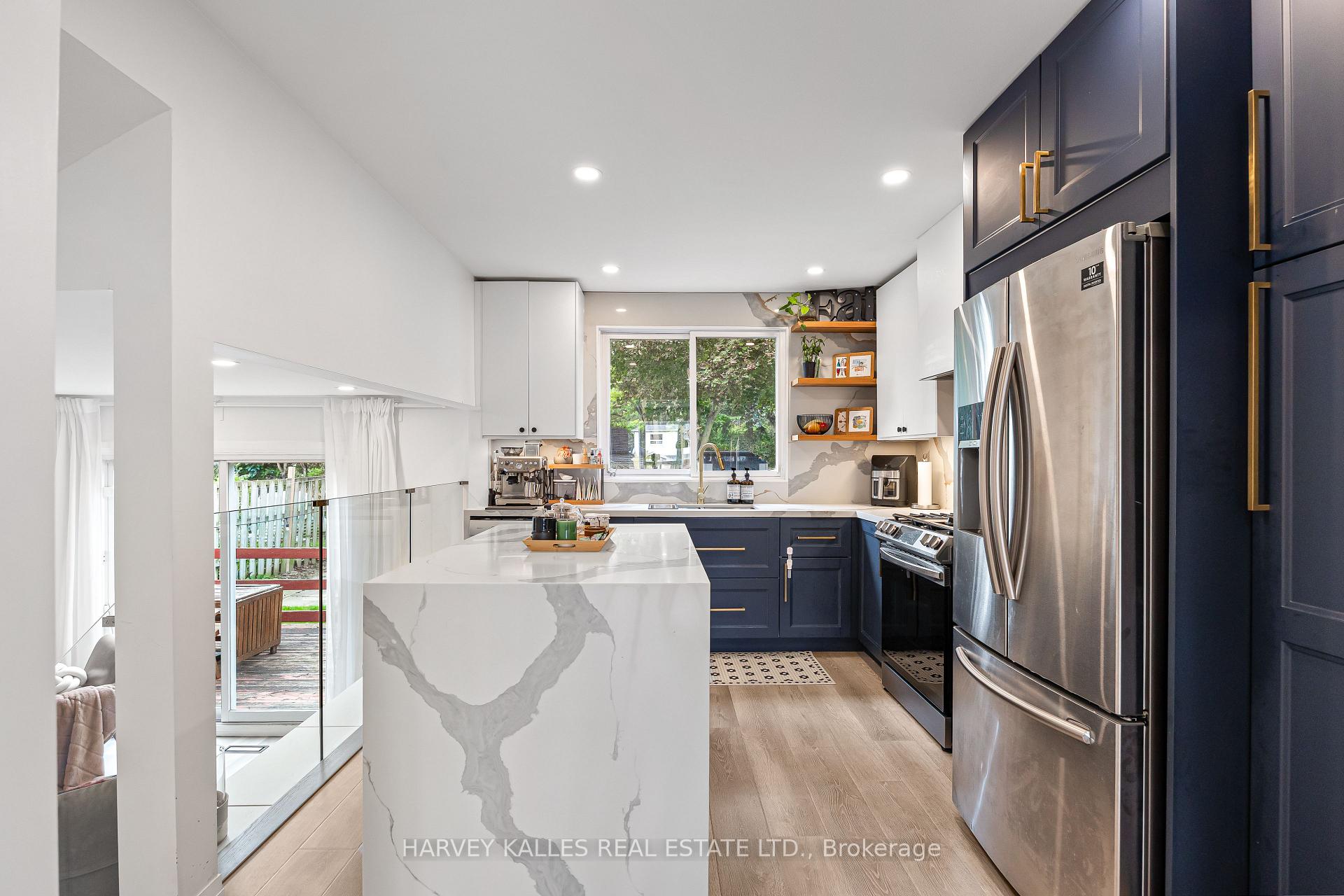 Photo 16 of 213 Simonston Boulevard, Markham, German Mills — HOMEH