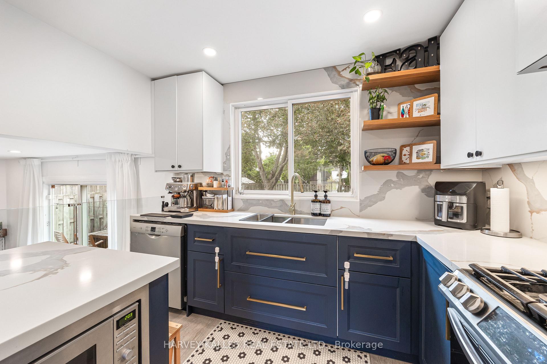 Photo 19 of 213 Simonston Boulevard, Markham, German Mills — HOMEH