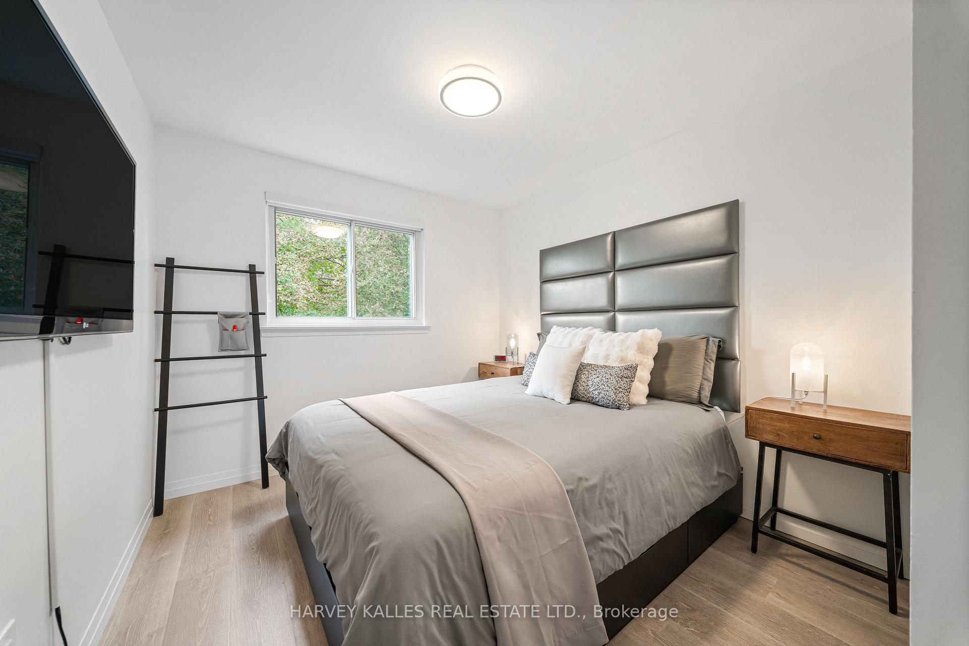Photo 27 of 213 Simonston Boulevard, Markham, German Mills — HOMEH