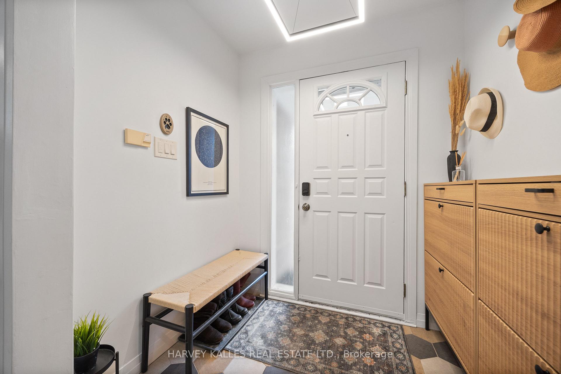 Photo 43 of 213 Simonston Boulevard, Markham, German Mills — HOMEH