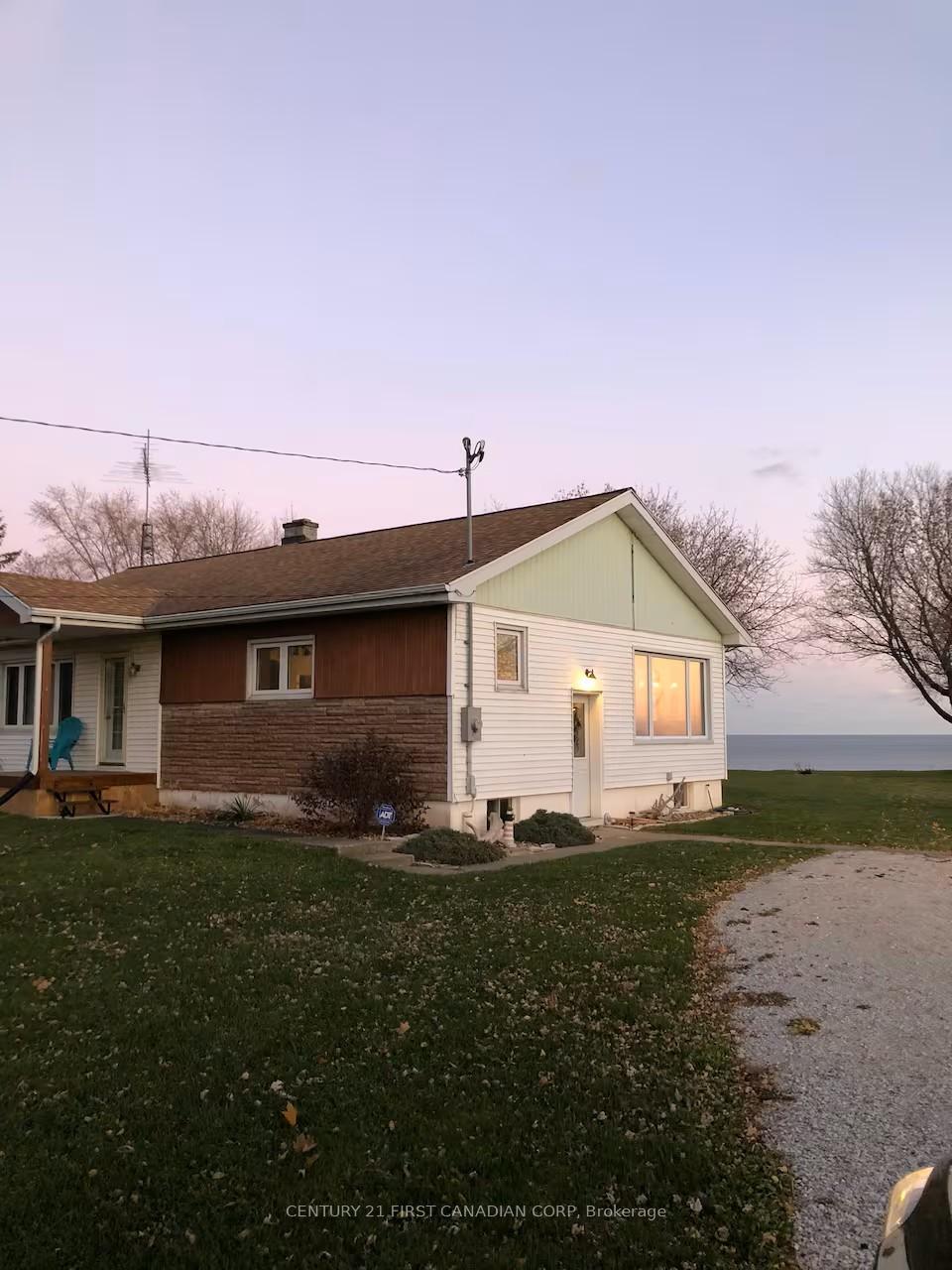 Photo 1 of 4578 Talbot Trail, Chatham-Kent, Merlin — HOMEH