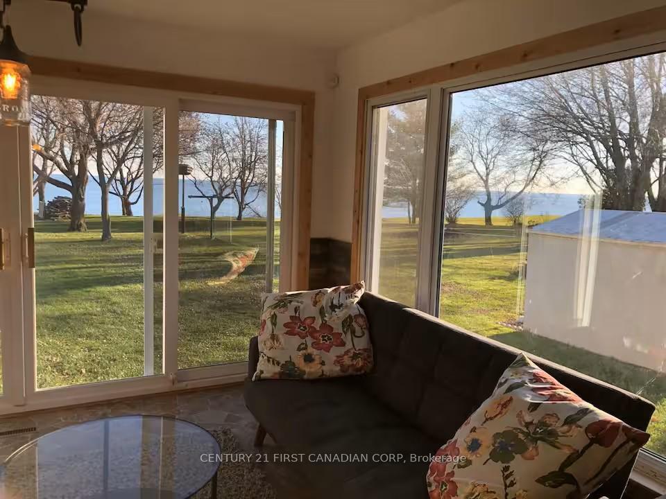 Photo 5 of 4578 Talbot Trail, Chatham-Kent, Merlin — HOMEH