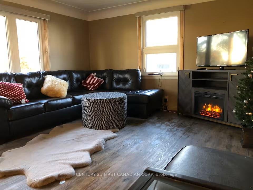 Photo 7 of 4578 Talbot Trail, Chatham-Kent, Merlin — HOMEH