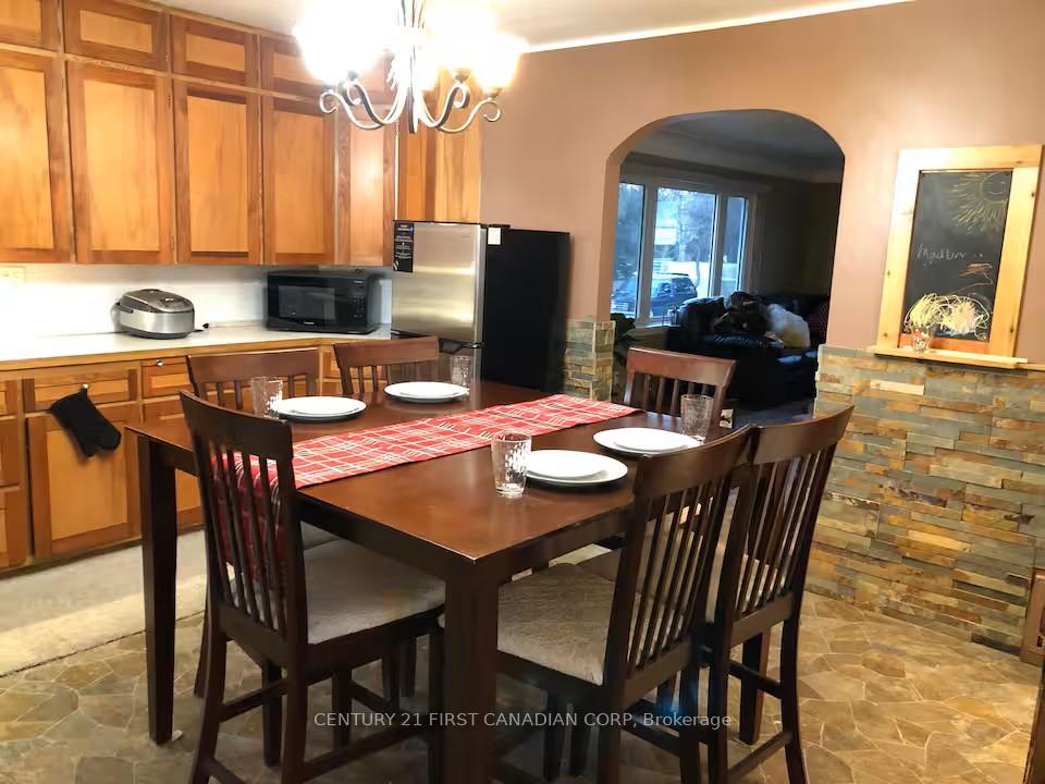 Photo 12 of 4578 Talbot Trail, Chatham-Kent, Merlin — HOMEH