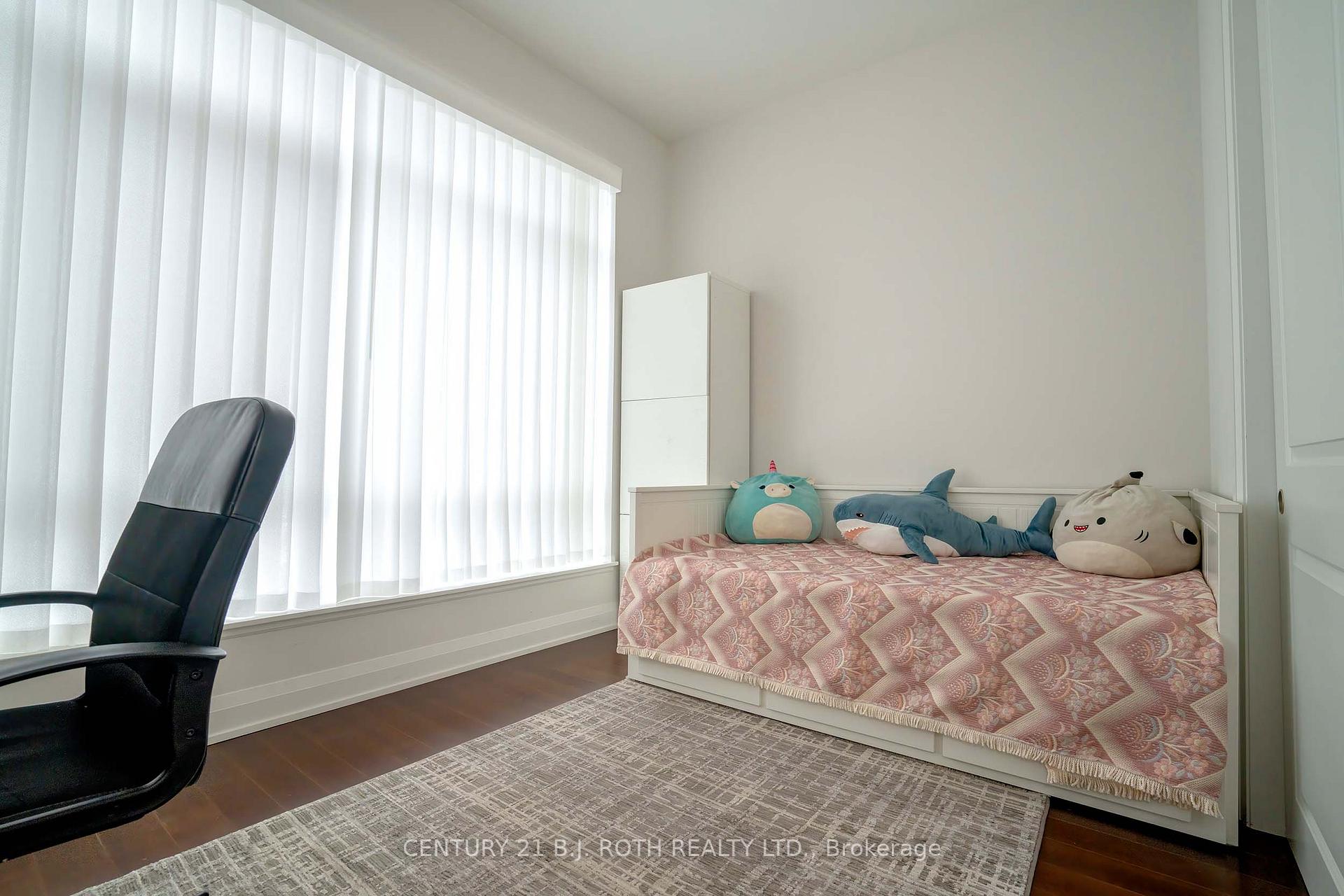 Photo 19 of Unit 313, 15277 Yonge Street S, Aurora, Aurora Village — HOMEH
