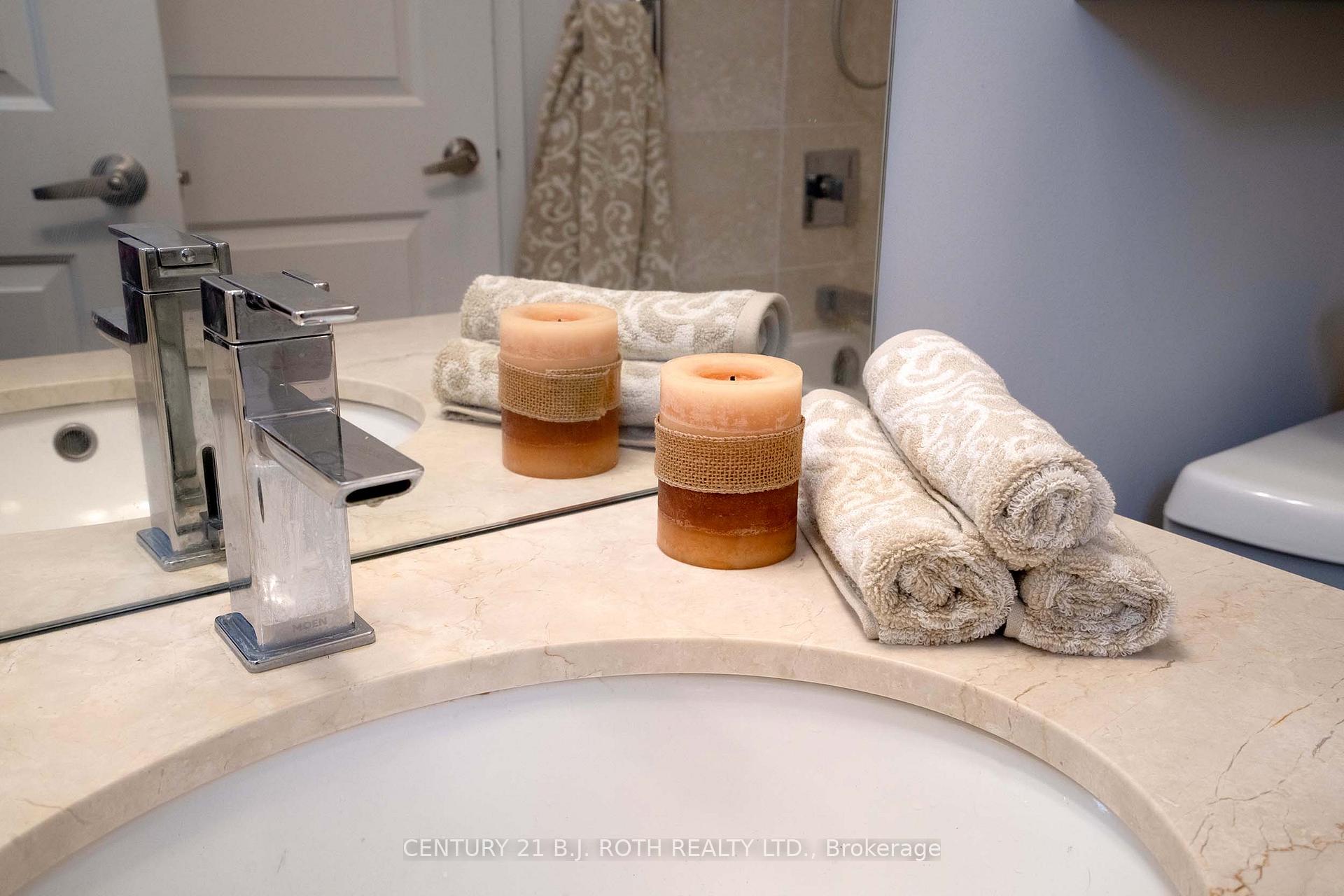 Photo 27 of Unit 313, 15277 Yonge Street S, Aurora, Aurora Village — HOMEH