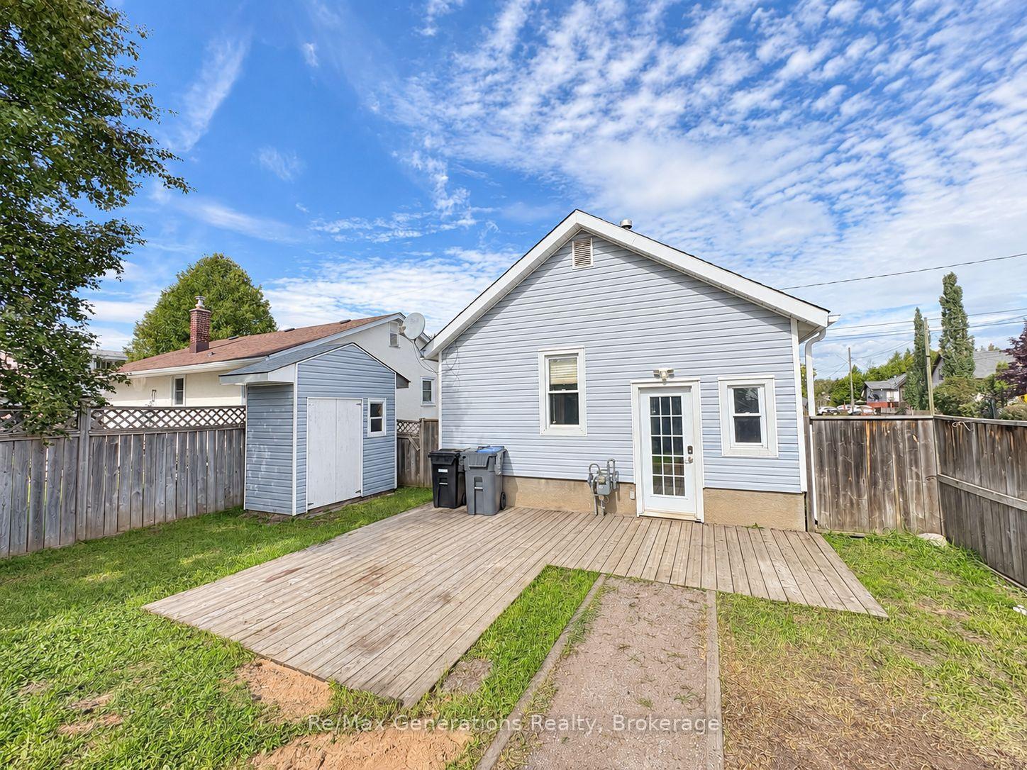 Photo 19 of 447 Rita Street, Thunder Bay, Current River — HOMEH