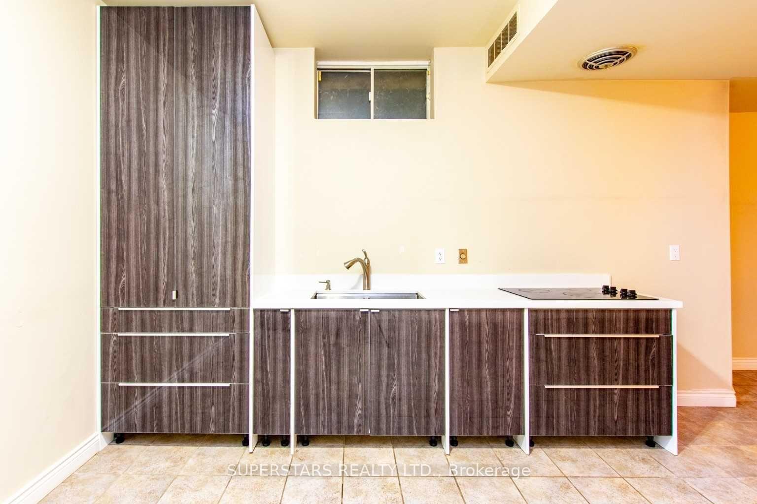 Photo 20 of Unit Bsmt, 8 Huronia Place, Vaughan, East Woodbridge — HOMEH