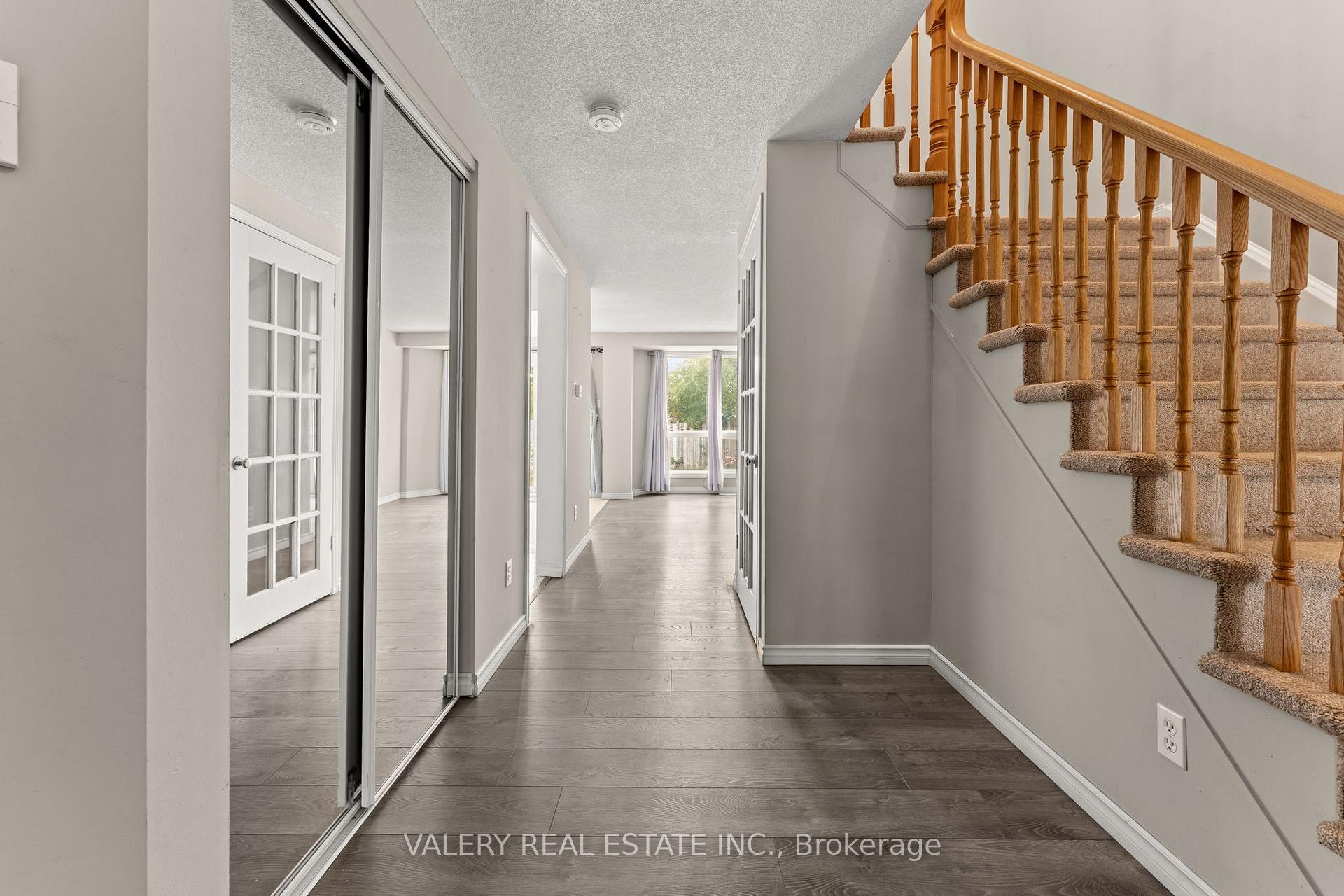 Photo 16 of 108 Tait Crescent, Centre Wellington, Fergus — HOMEH