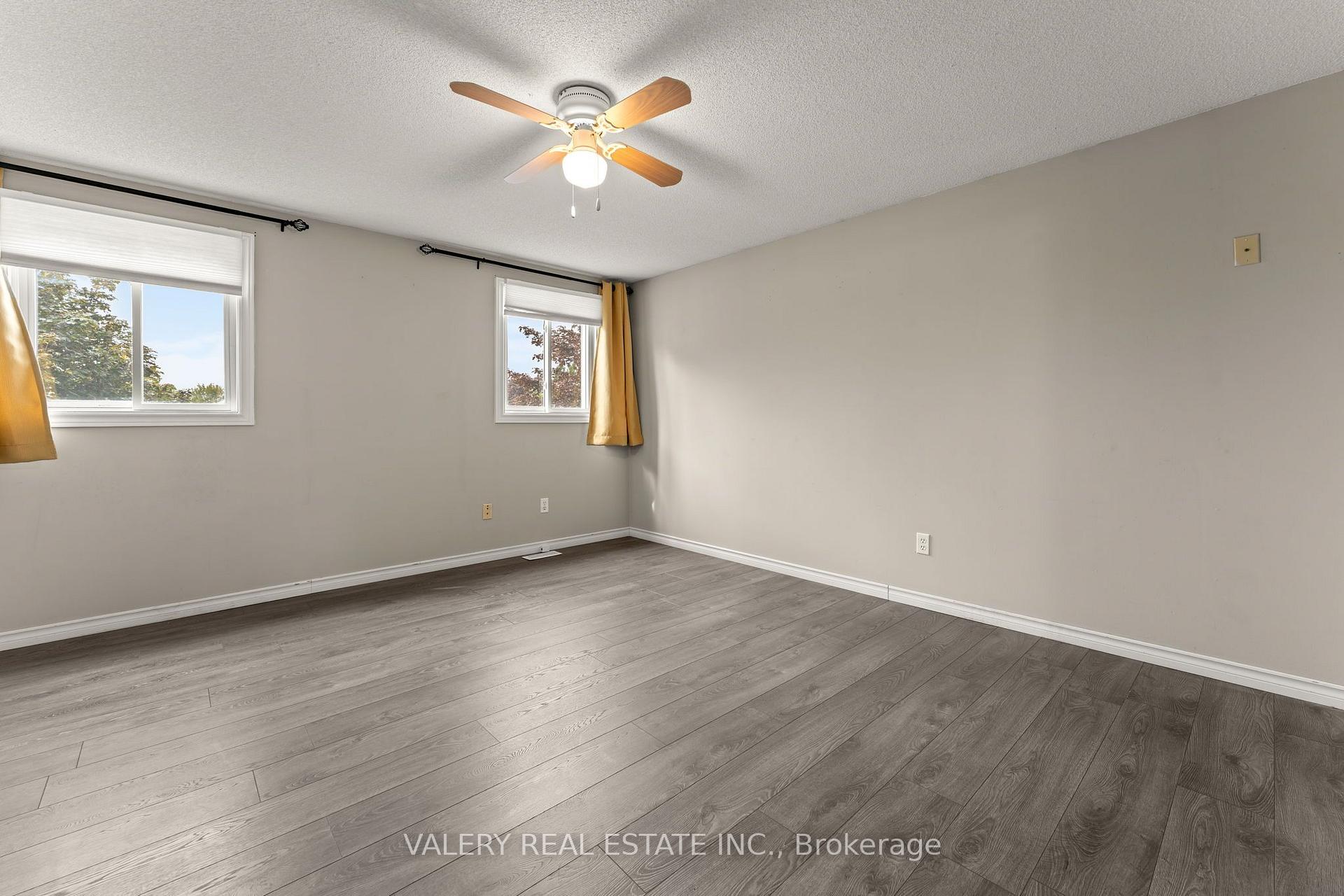 Photo 17 of 108 Tait Crescent, Centre Wellington, Fergus — HOMEH