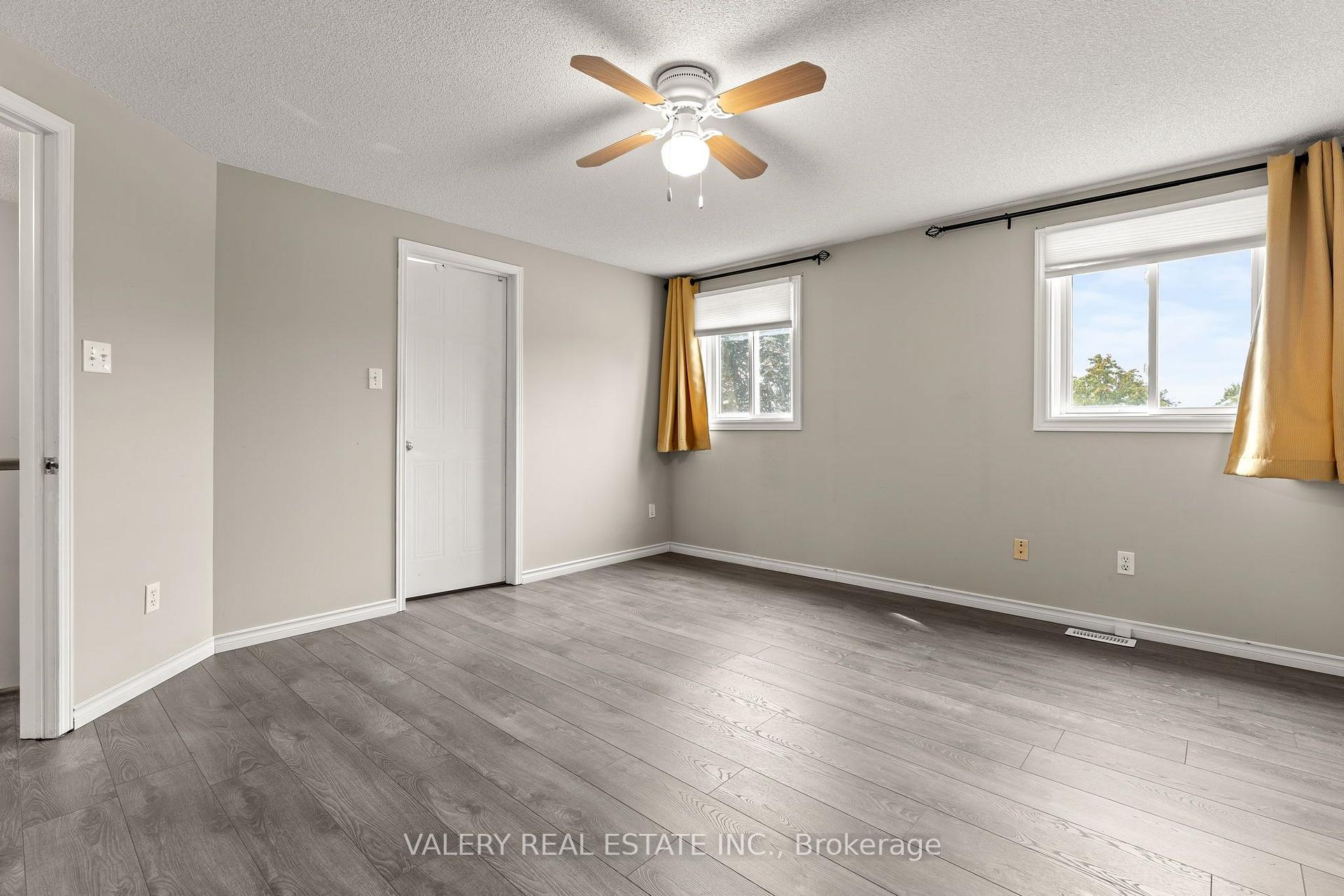 Photo 18 of 108 Tait Crescent, Centre Wellington, Fergus — HOMEH