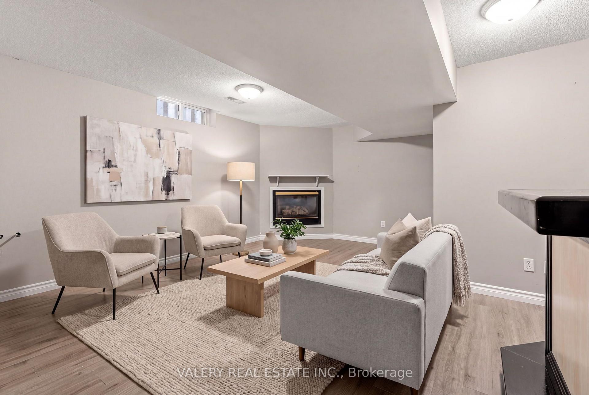 Photo 34 of 108 Tait Crescent, Centre Wellington, Fergus — HOMEH
