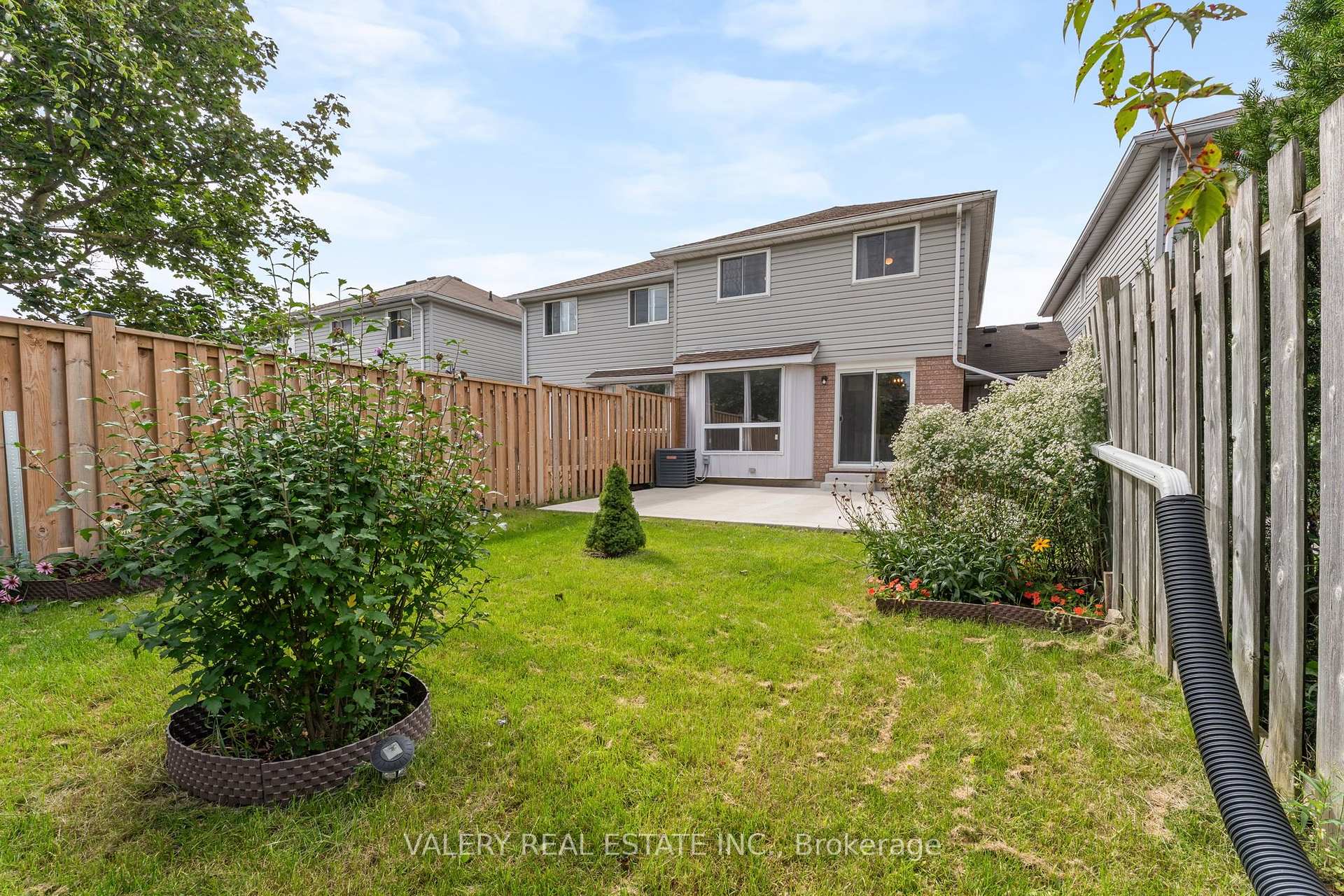 Photo 42 of 108 Tait Crescent, Centre Wellington, Fergus — HOMEH