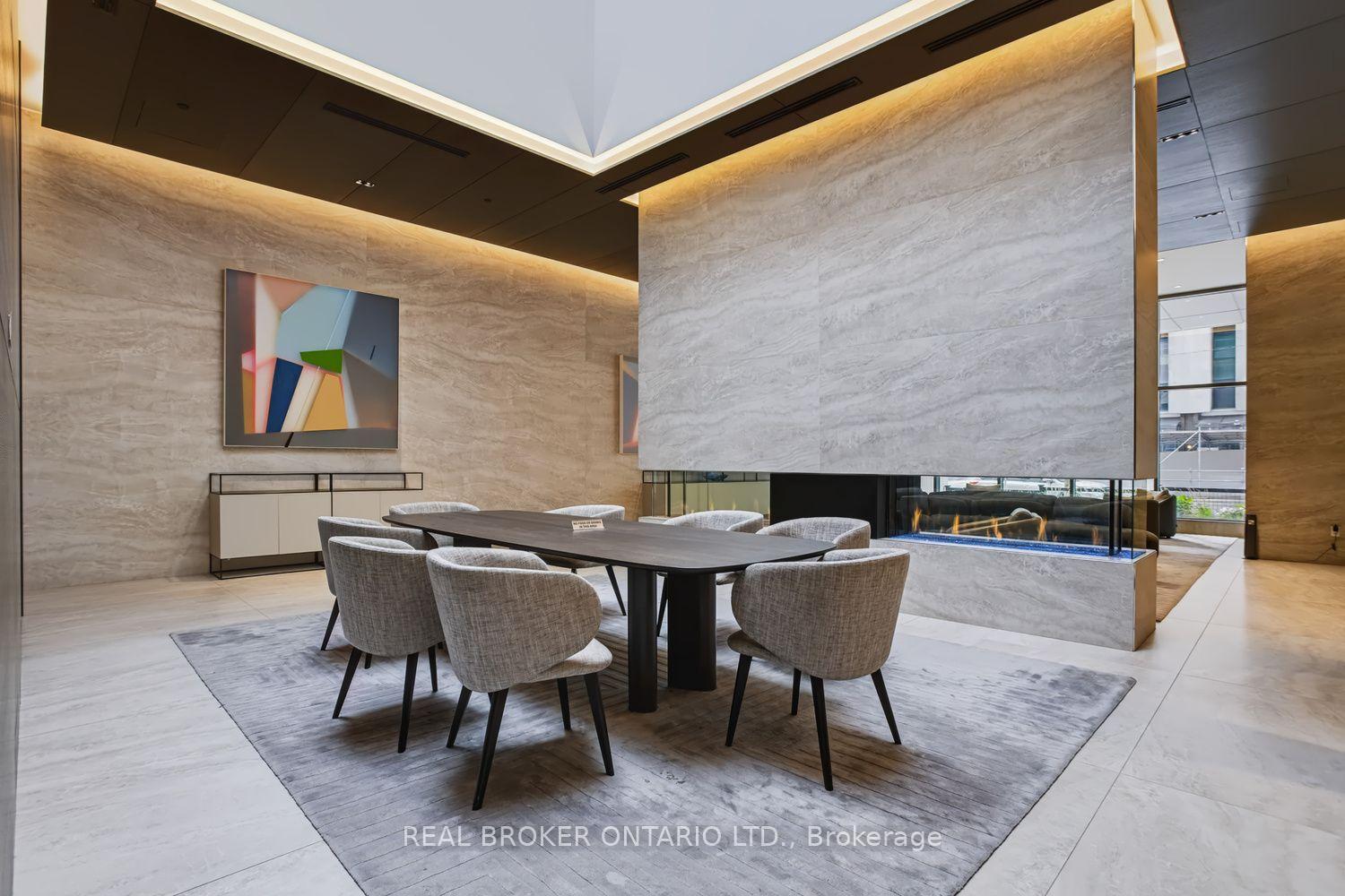 Photo 13 of Unit 4207, 2221 Yonge Street, Toronto, Mount Pleasant West — HOMEH
