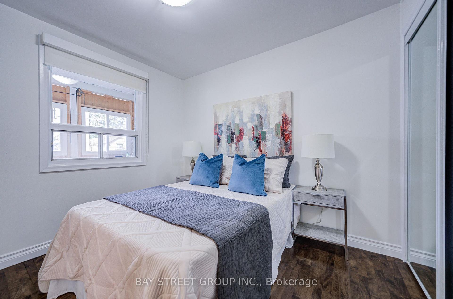 Photo 26 of 7 Emmott Avenue, Scarborough, Oakridge — HOMEH