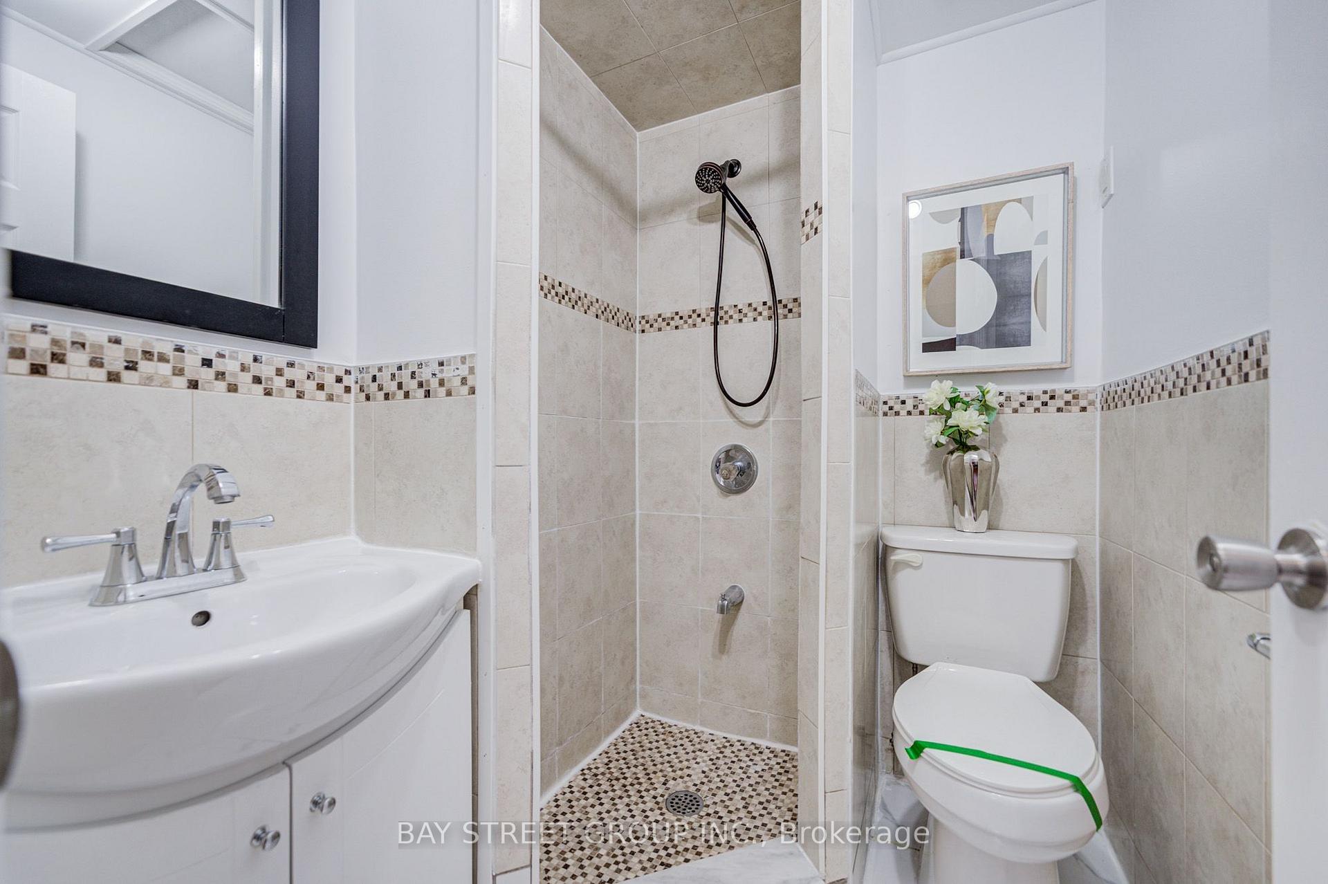 Photo 30 of 7 Emmott Avenue, Scarborough, Oakridge — HOMEH