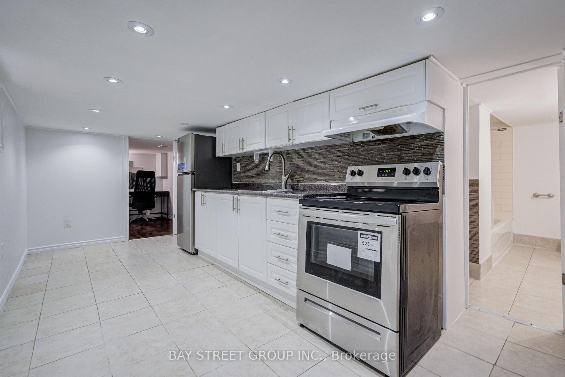 Photo 37 of 7 Emmott Avenue, Scarborough, Oakridge — HOMEH