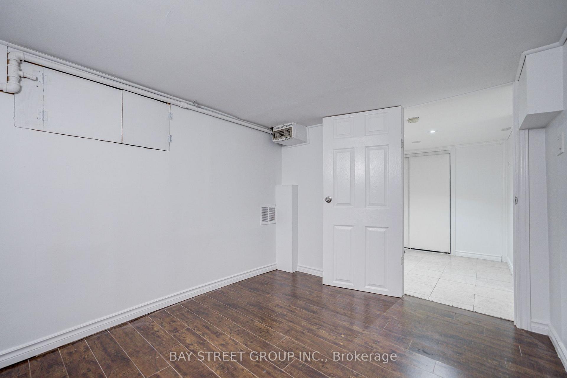 Photo 45 of 7 Emmott Avenue, Scarborough, Oakridge — HOMEH