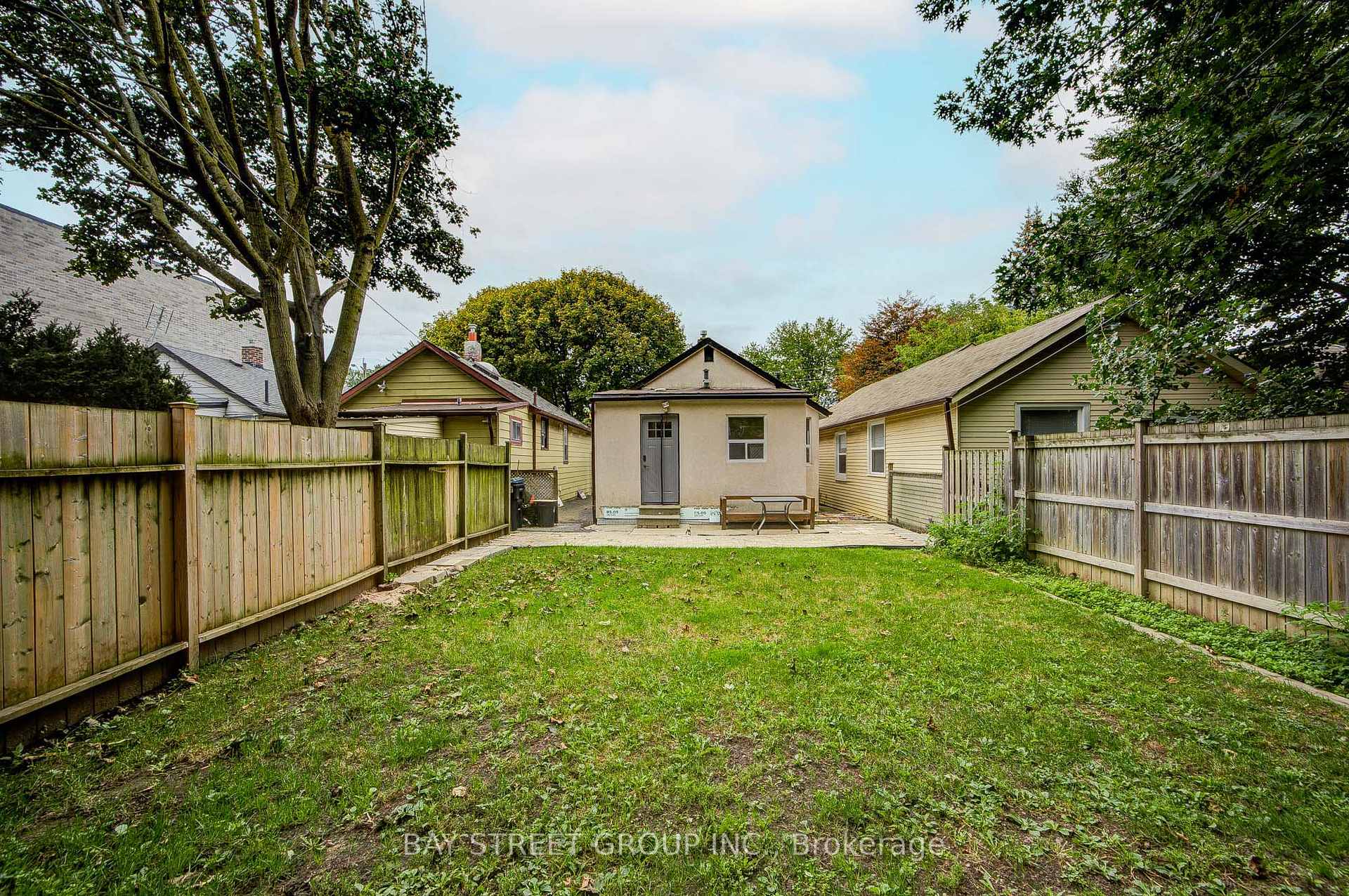 Photo 52 of 7 Emmott Avenue, Scarborough, Oakridge — HOMEH
