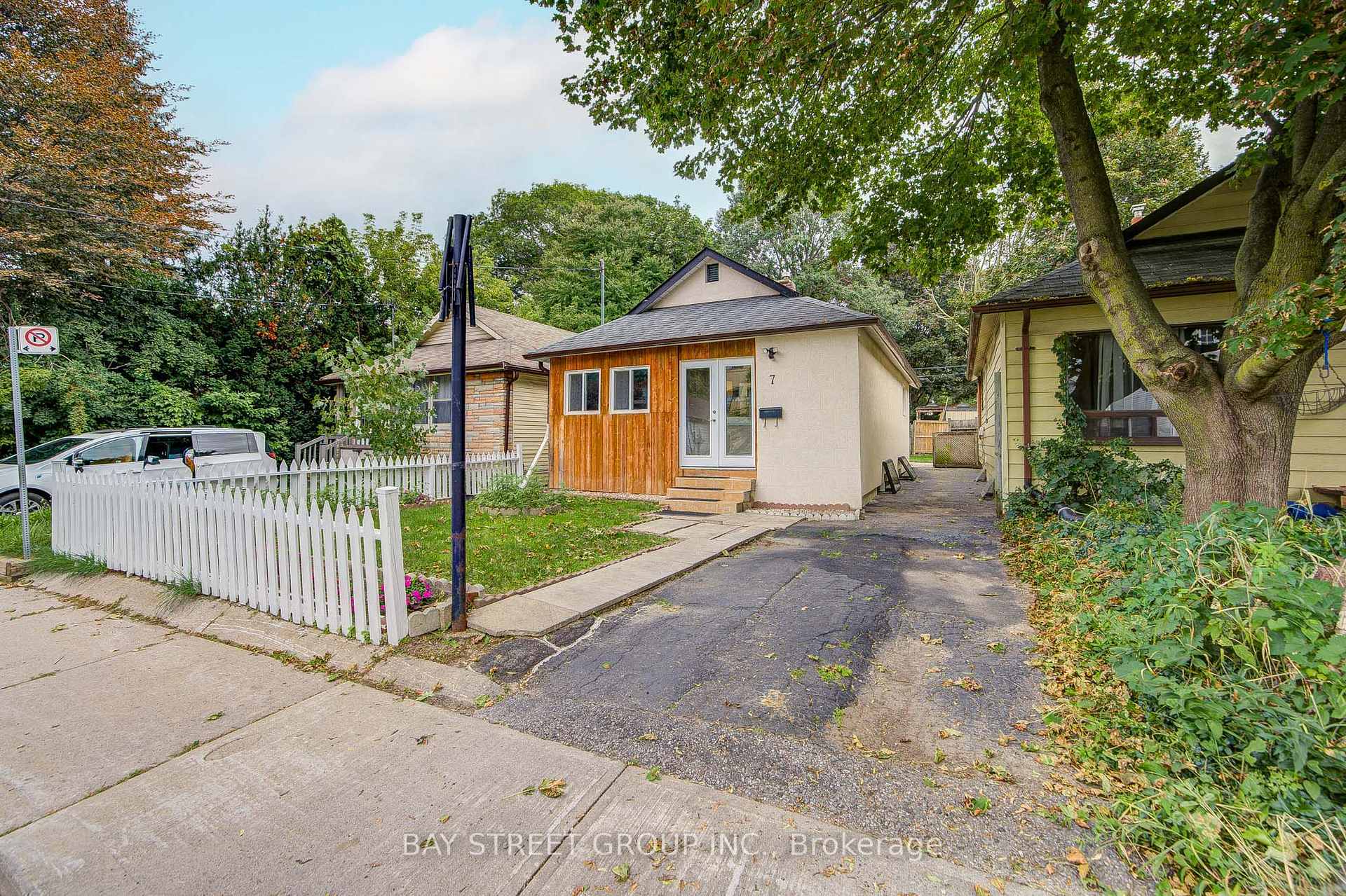 Photo 51 of 7 Emmott Avenue, Scarborough, Oakridge — HOMEH