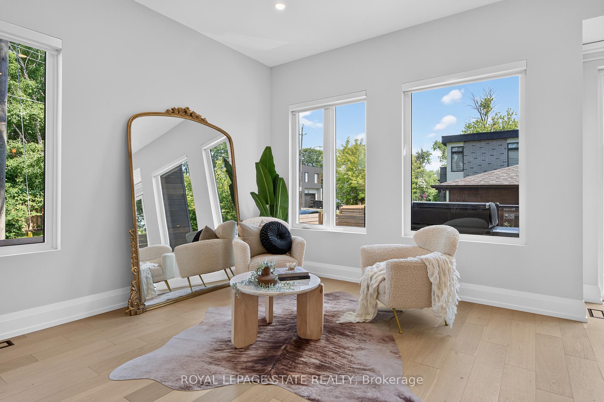 Photo 14 of 1047 Meredith Avenue, Mississauga, Lakeview — HOMEH