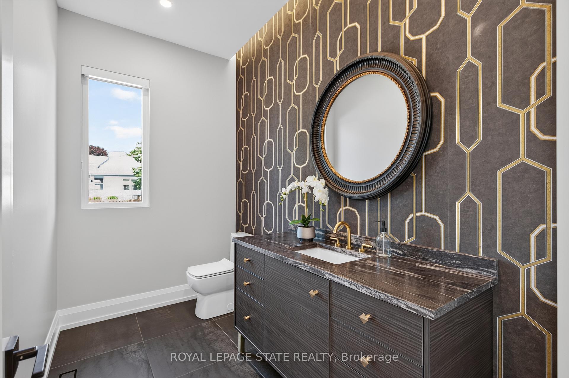 Photo 20 of 1047 Meredith Avenue, Mississauga, Lakeview — HOMEH